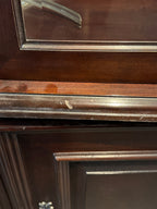Bernhardt Traditional Breakfront China Cabinet with Glass Display, c. 1990s