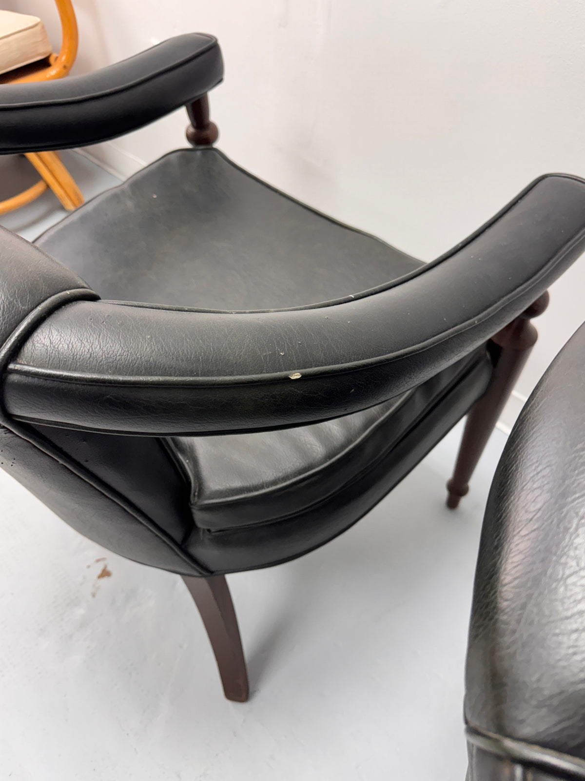 Vintage Tufted Leather Barrel-Back Tub Armchairs, Pair, c. 1970s