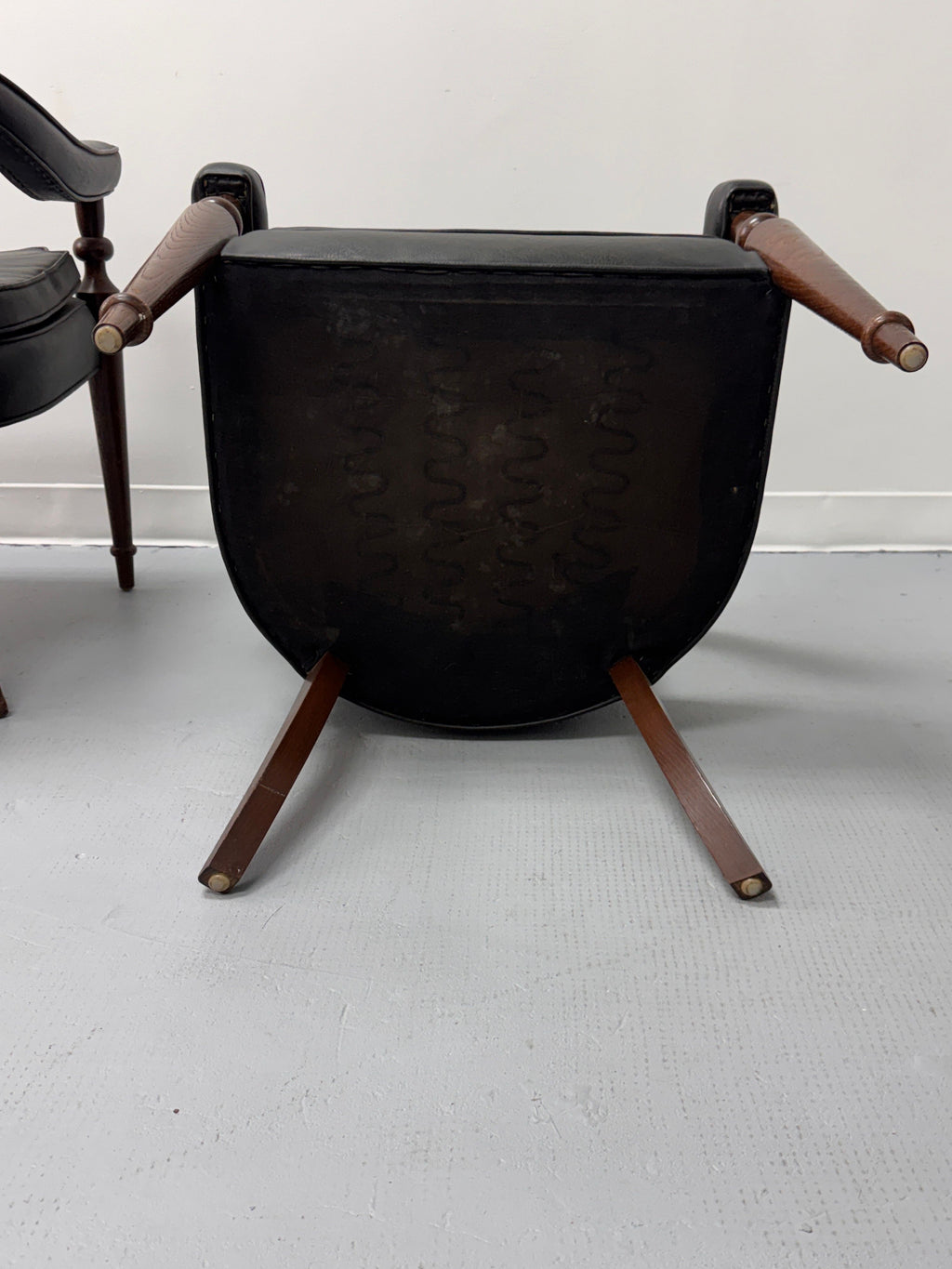 Vintage Tufted Leather Barrel-Back Tub Armchairs, Pair, c. 1970s