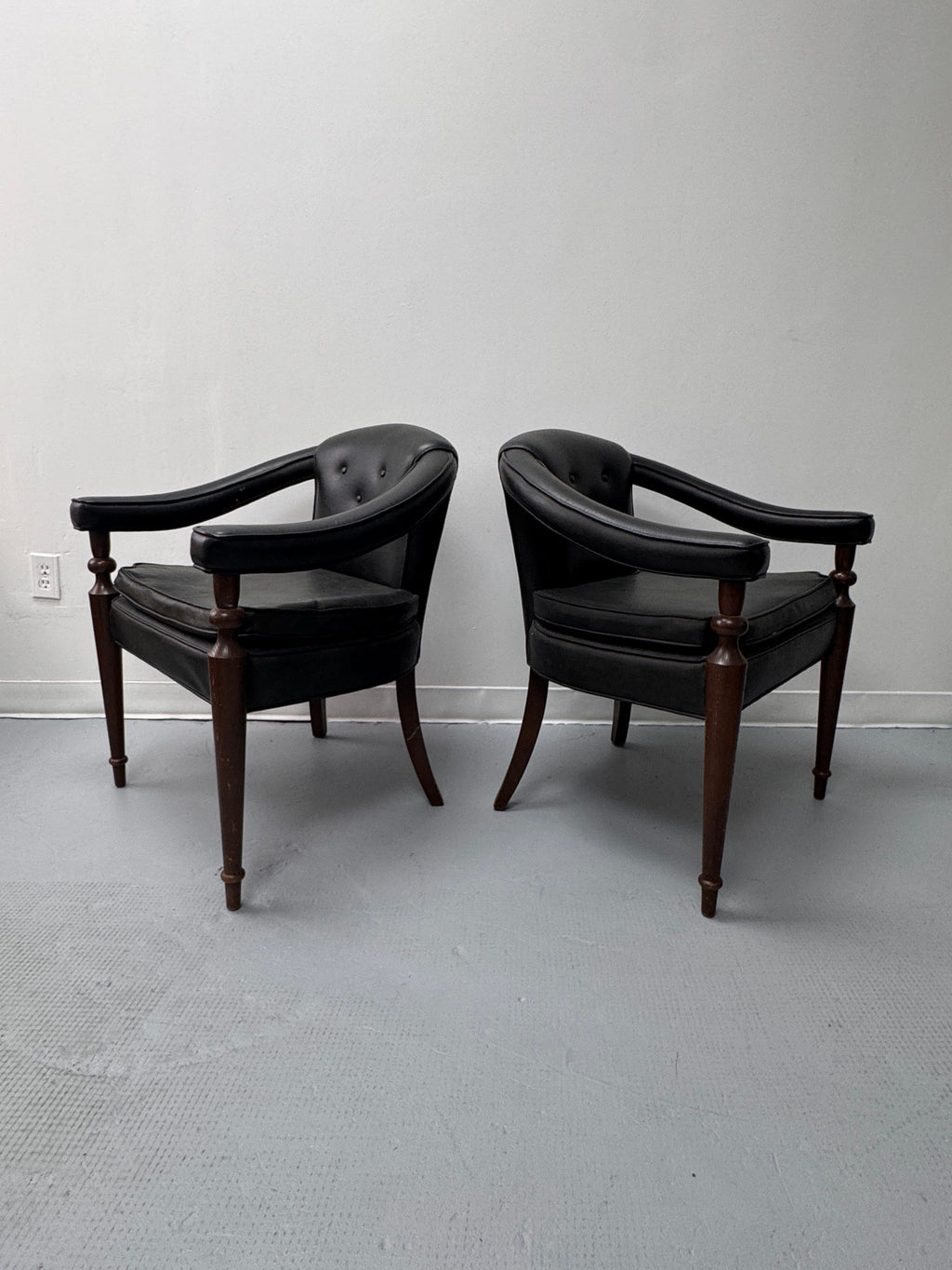 Vintage Tufted Leather Barrel-Back Tub Armchairs, Pair, c. 1970s