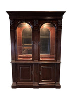 Bernhardt Traditional Breakfront China Cabinet with Glass Display, c. 1990s