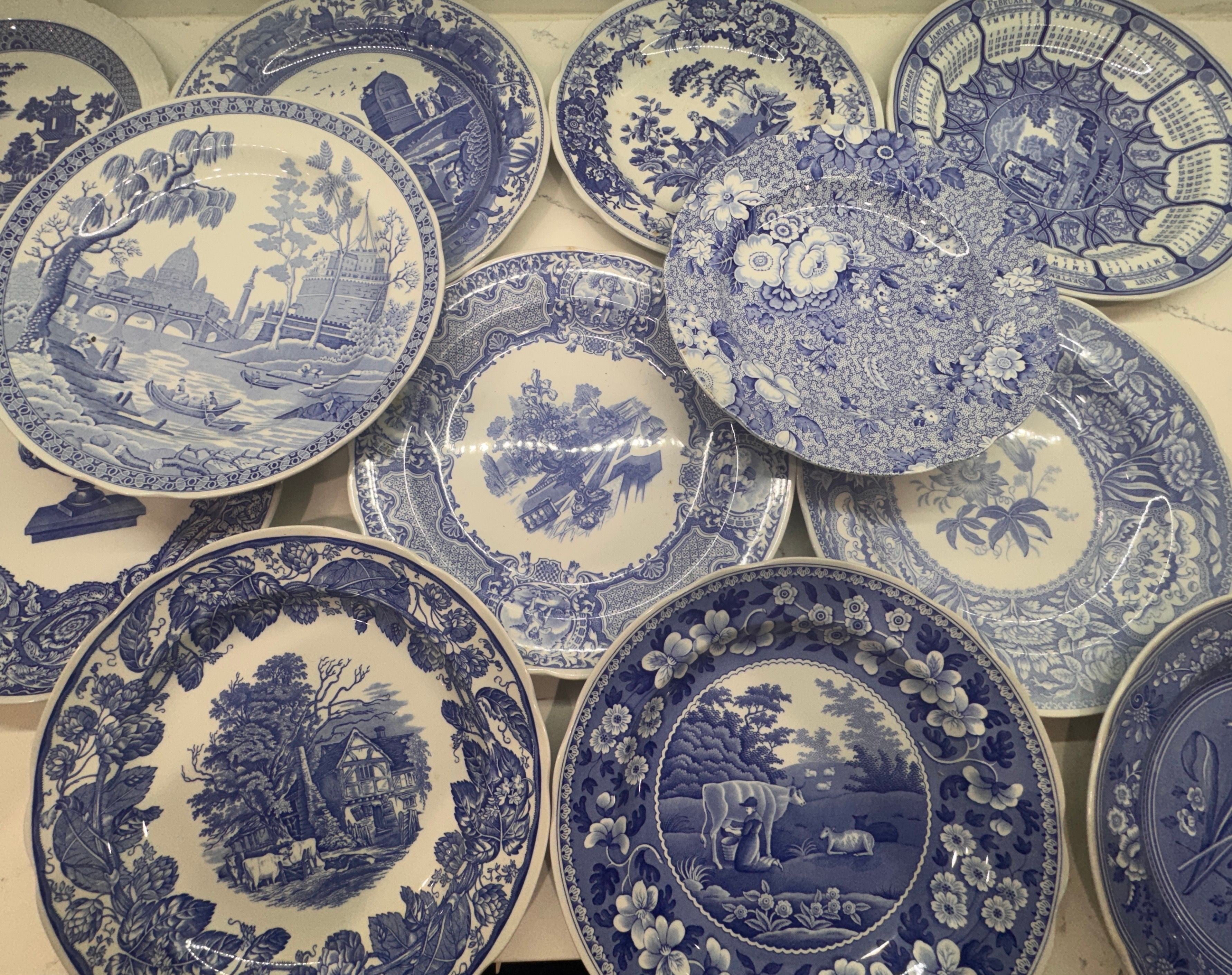 Vintage 1990s Spode Blue and White Collection Decorative Plates - Set of 6
