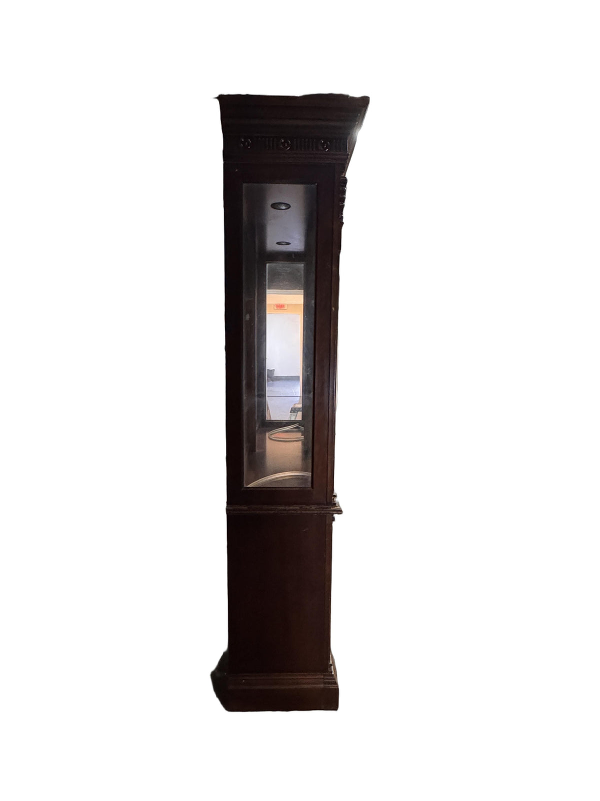 Bernhardt Traditional Breakfront China Cabinet with Glass Display, c. 1990s