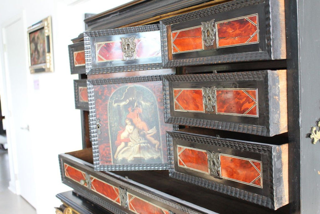 Antique 17th Century Dutch Travelling Chest made in the Netherlands in c. 1680 with 18th Cent Chinoiseries Stand c. 1700s