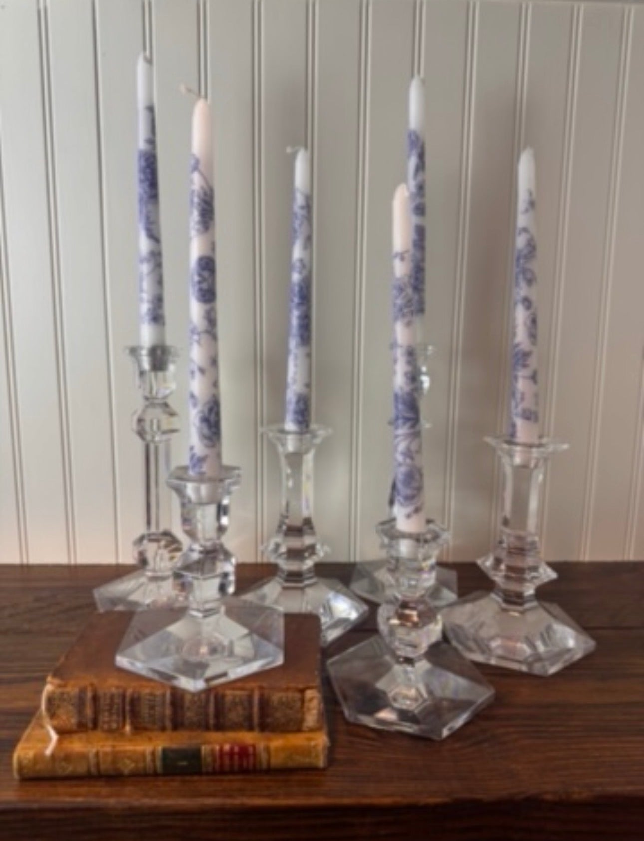 Accents & Decor – Hand and Soul Decor