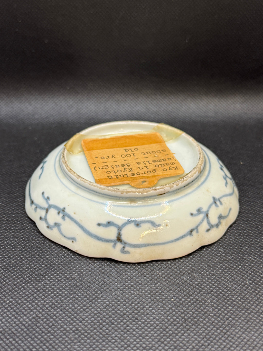 Antique Kyo Porcelain Small Decorative Plate - Camelia Design - Qing Dynasty