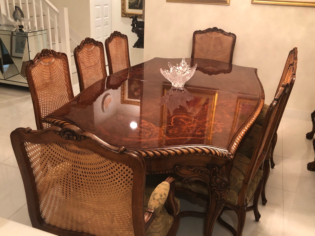 Traditional Lacquered Italian Dining Table Set