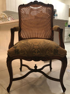 Traditional Lacquered Italian Dining Table Set