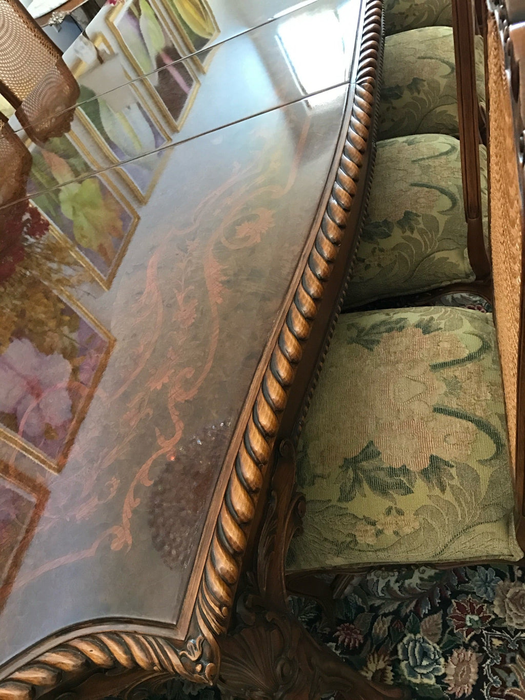 Traditional Lacquered Italian Dining Table Set