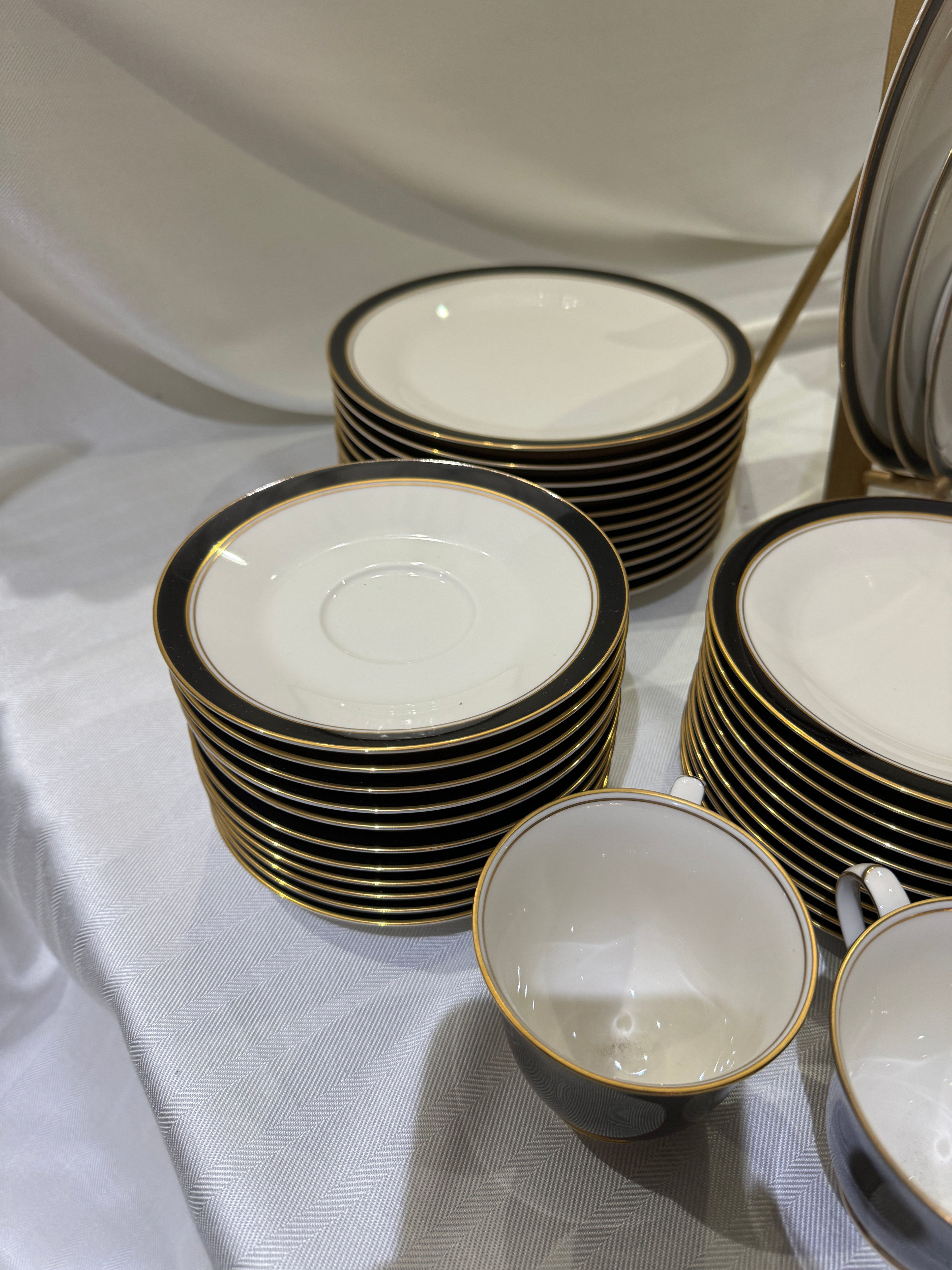 Noritake Ivory China - Model 7274 Ivory & Ebony, Made in Japan - 11 Place Settings - Sold as a Set