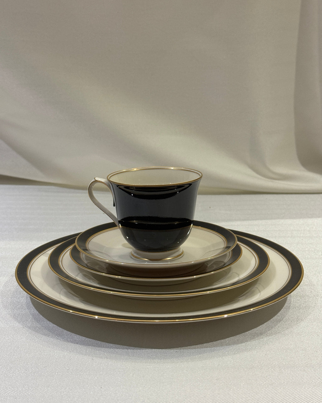 Noritake Ivory China - Model 7274 Ivory & Ebony, Made in Japan - 11 Place Settings - Sold as a Set