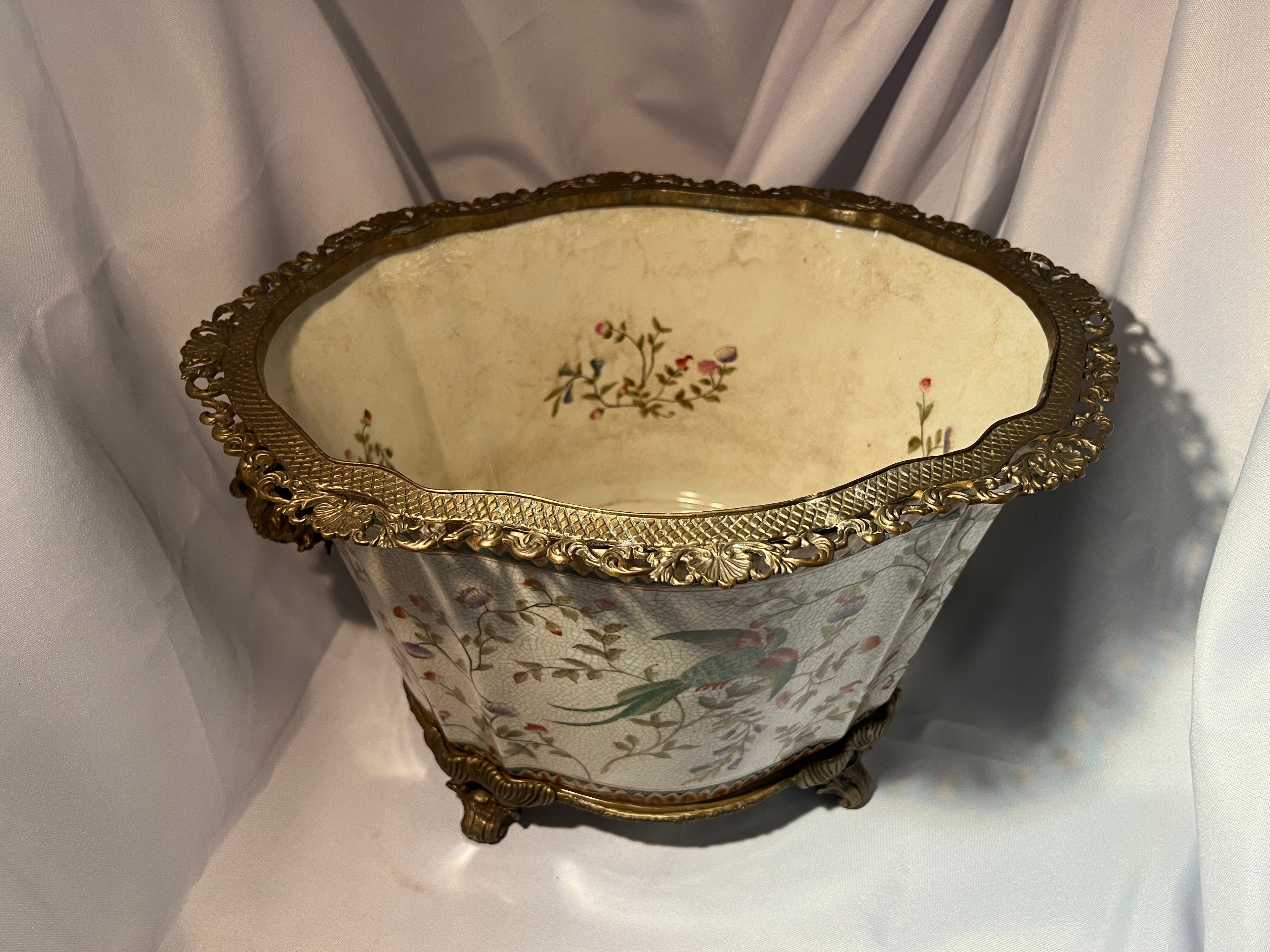 Vintage William Lowe 1895 Large Porcelain Planter