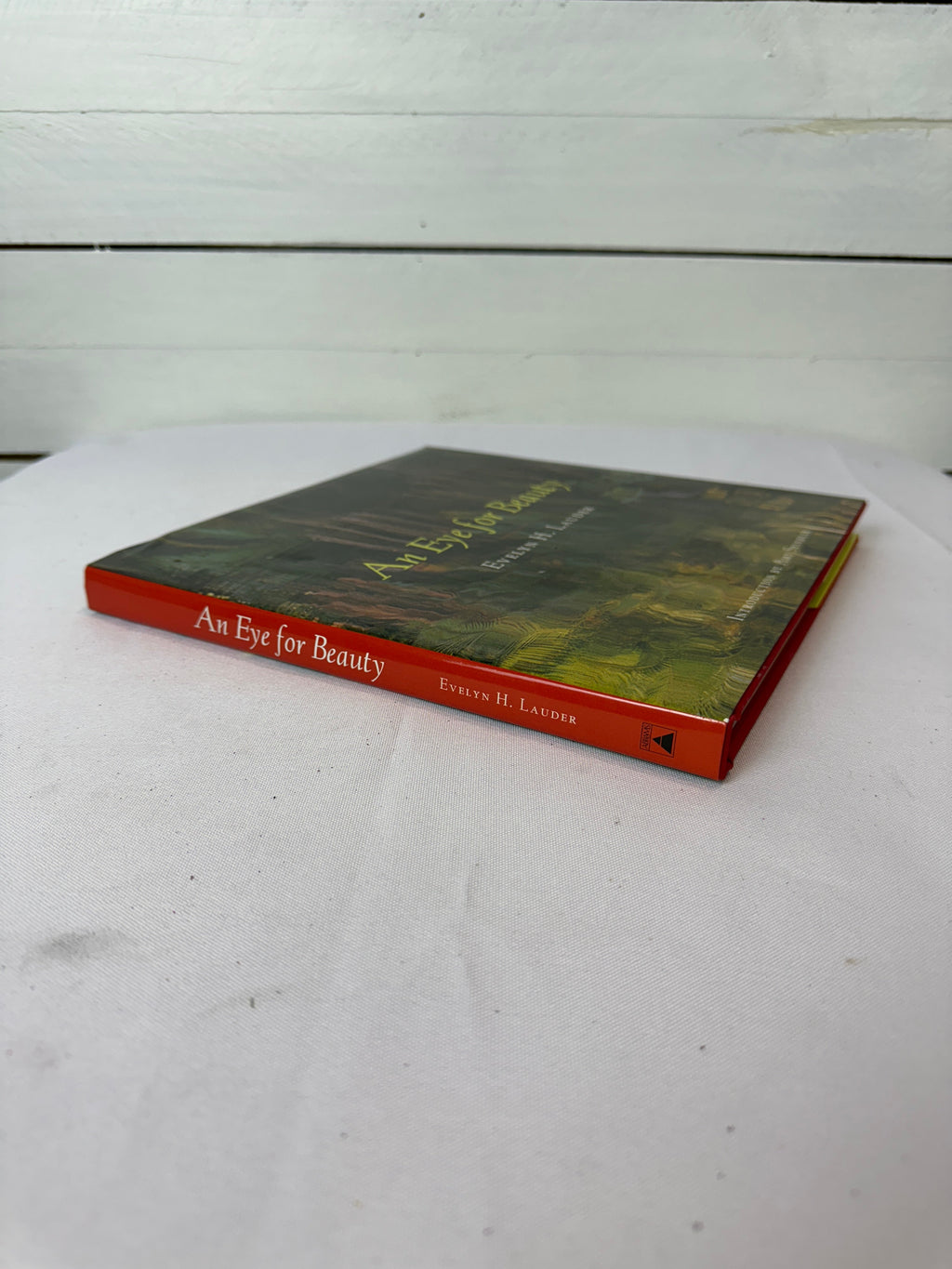 An Eye for Beauty by Evelyn Lauder