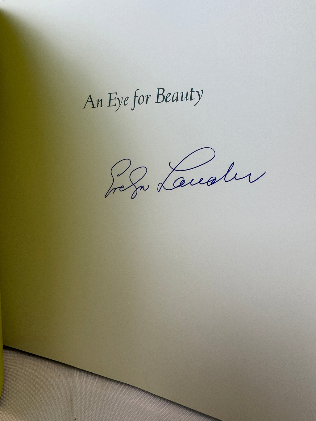 An Eye for Beauty by Evelyn Lauder