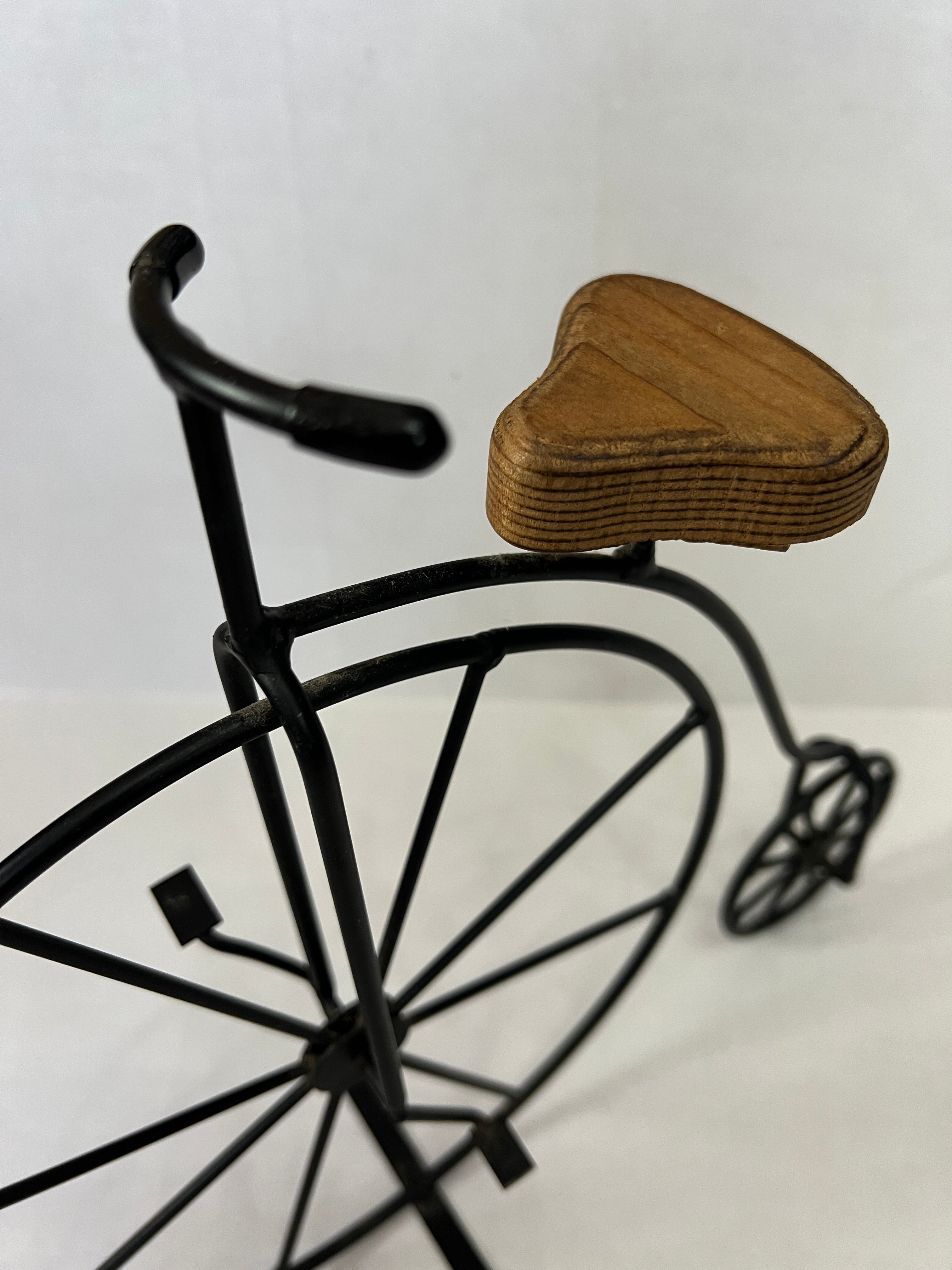 Vintage Penny Farthing High Wheeler Decor