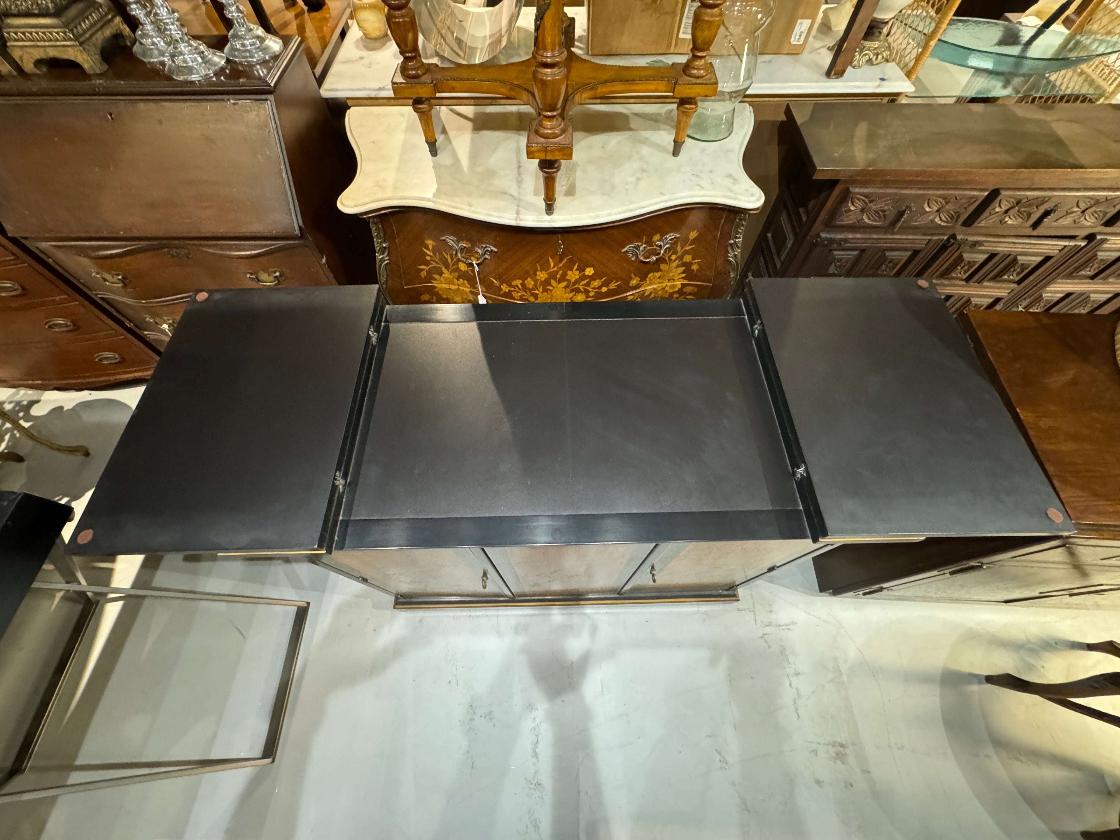 Drexel Et Cetera Collection Black Lacquer Chinoiserie Buffet Server with Flip Top