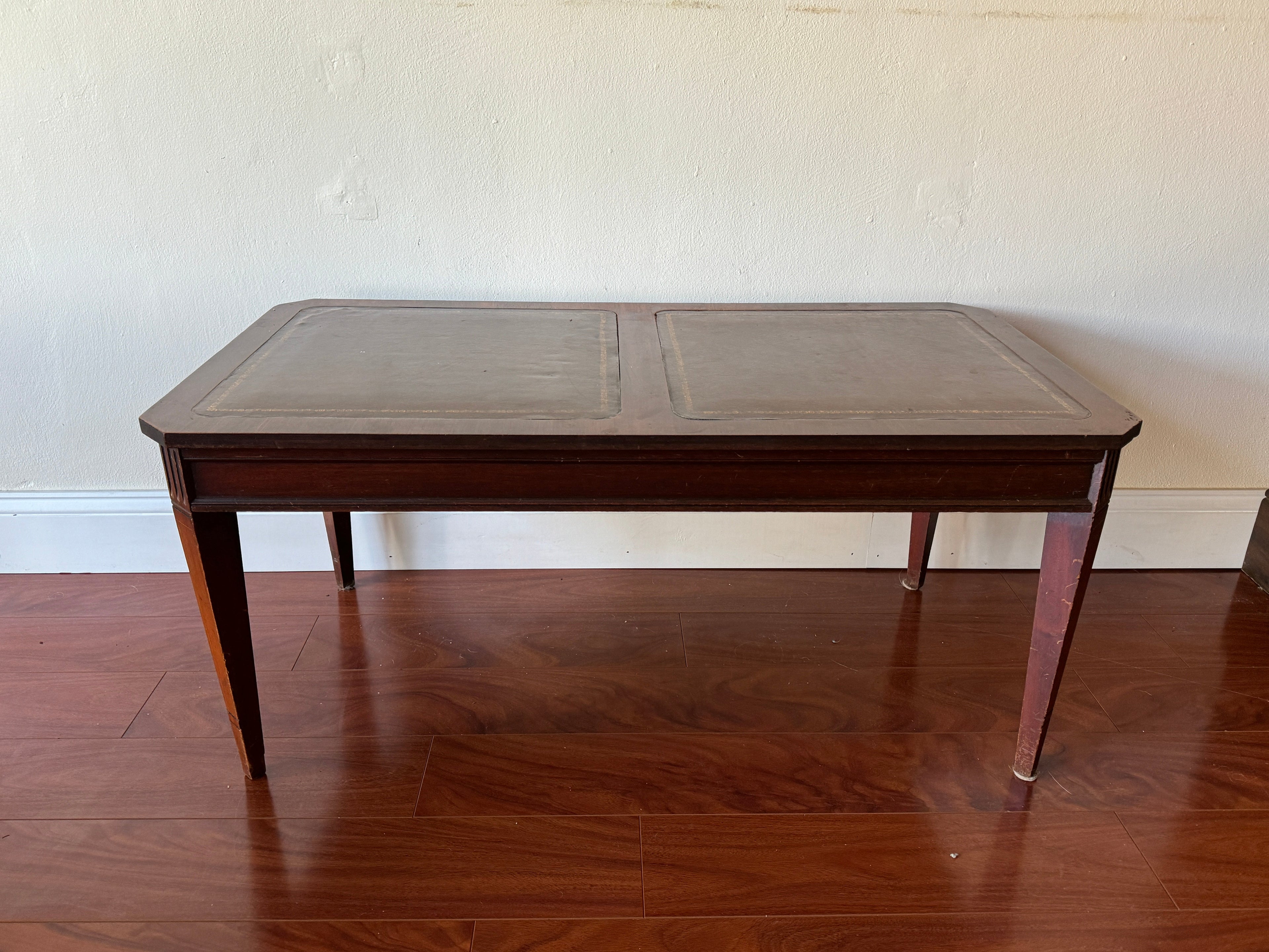 Vintage Regency Style Leather Top Expandable Table