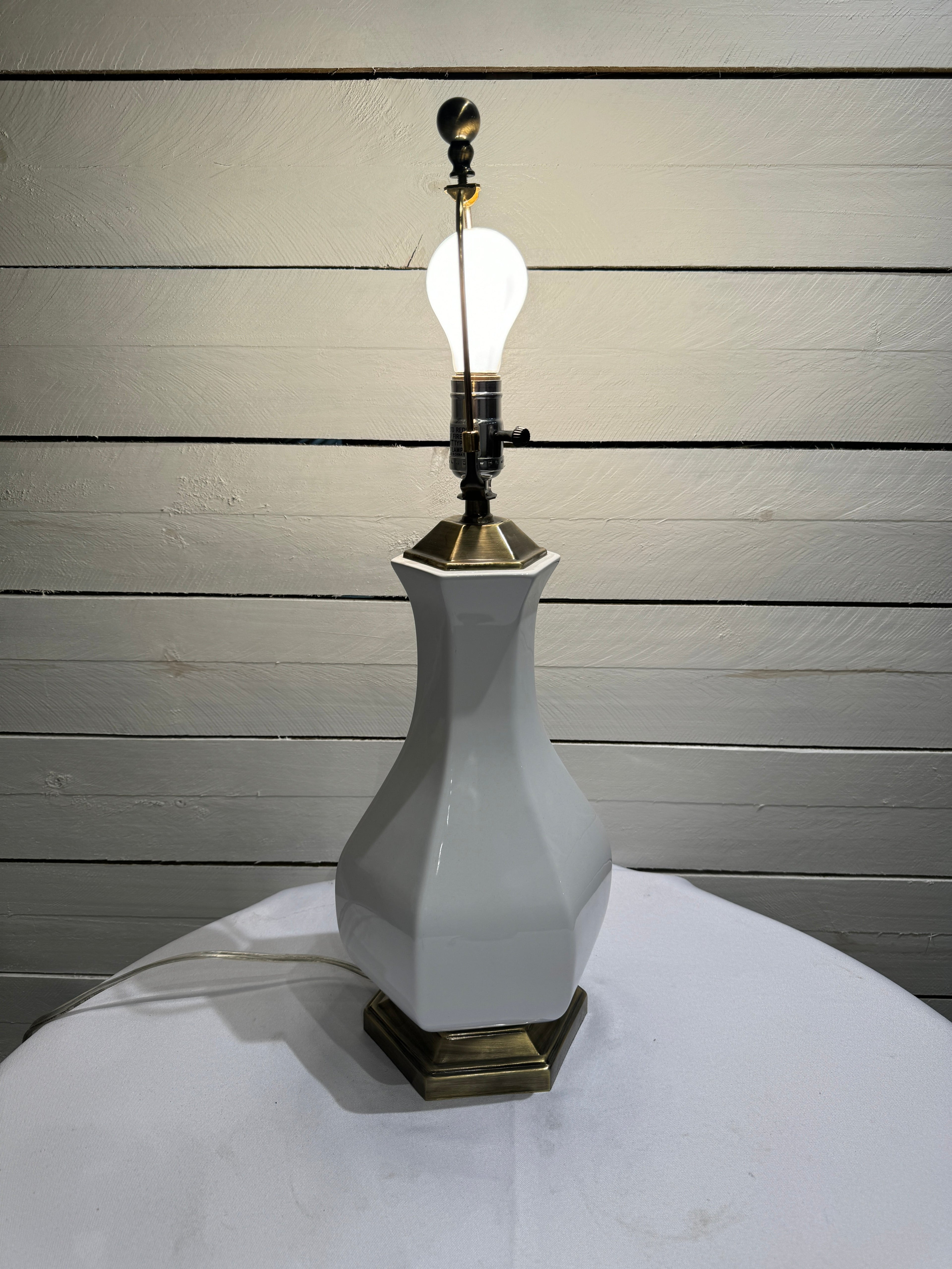 White Ceramic & Brass/Metal Base Table Lamp