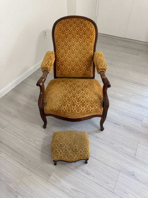 19th Century Recliner with Velvety Damask Upholstery with Footstool