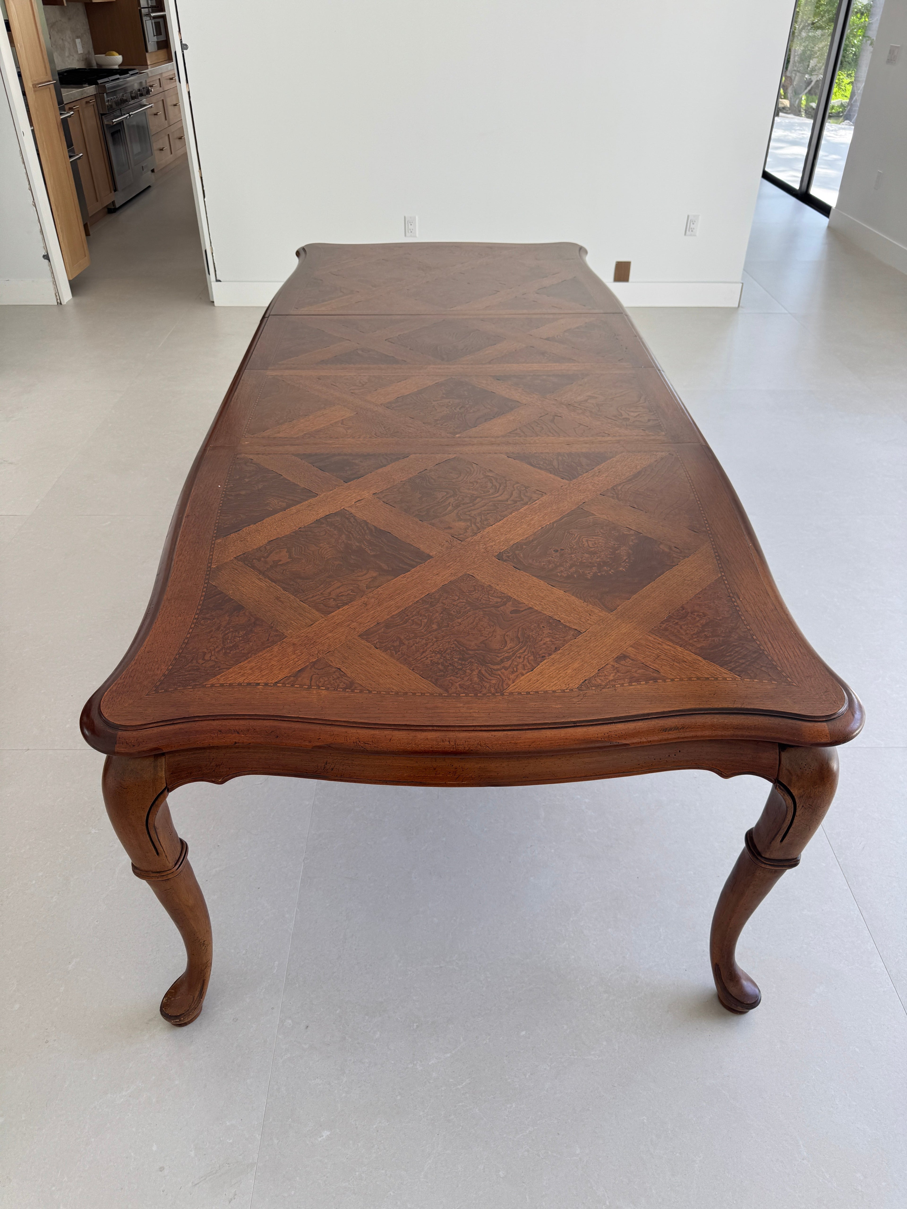 Thomasville Burl Oak British Gentry Collection Dining Table with Two Extension Leaves