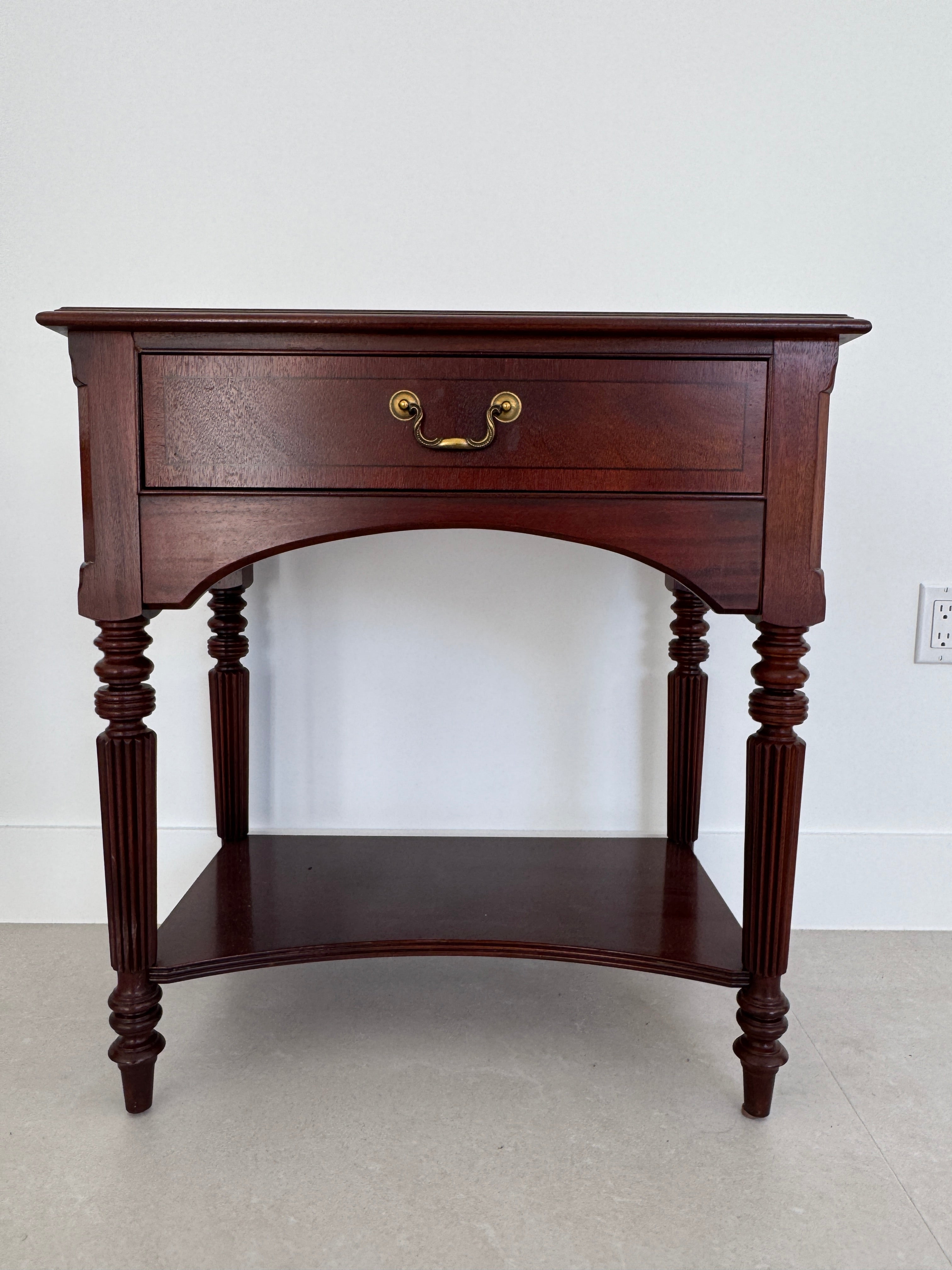 Vintage Ethan Allen Antique Mahogany Nightstand