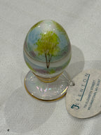 Fenton Iridescent Hand Painted Easter Egg