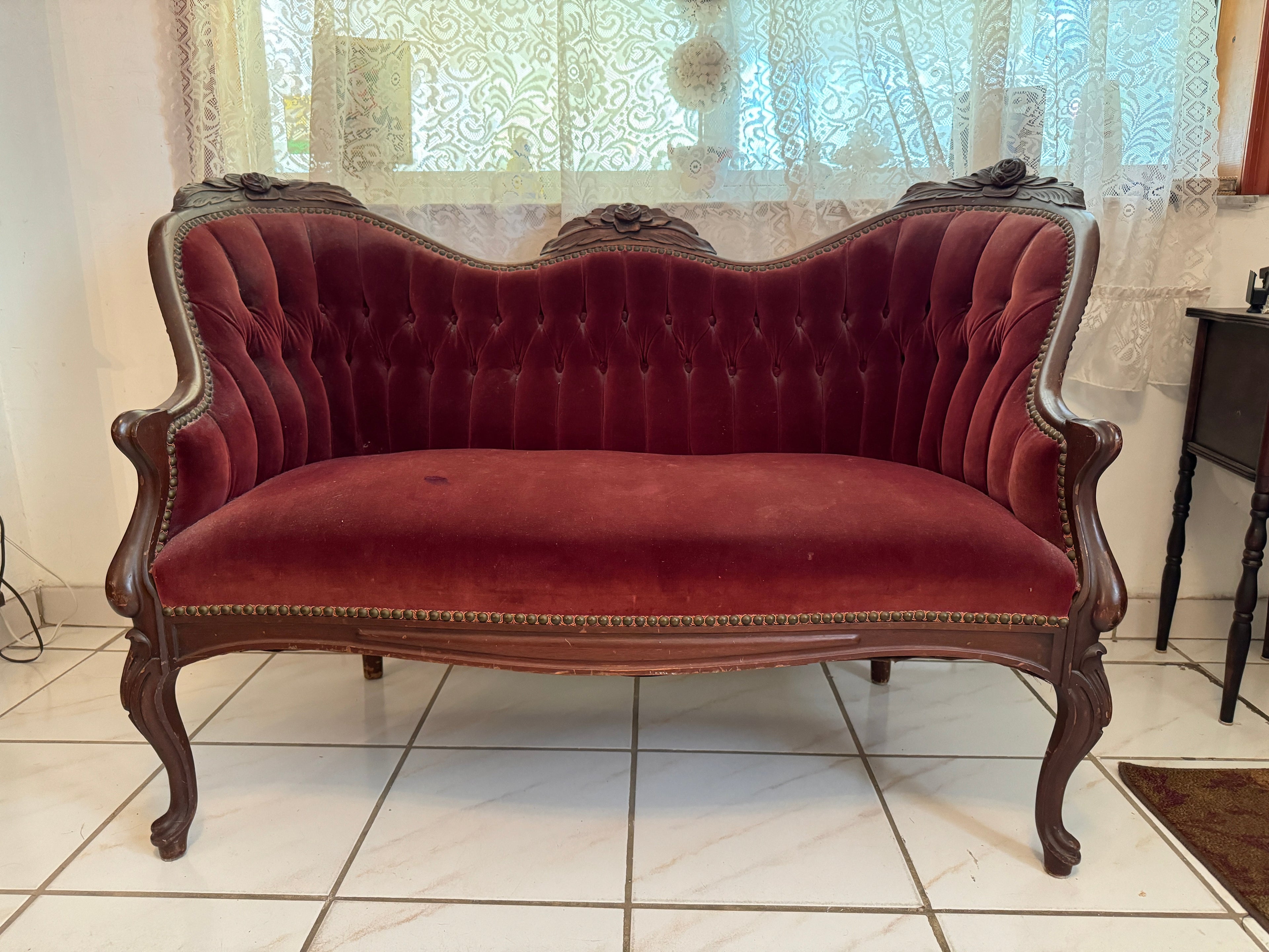 1940s Victorian Carved Mahogany Red Wine Velvet Parlor Settee /Loveseat / Sofa / Couch
