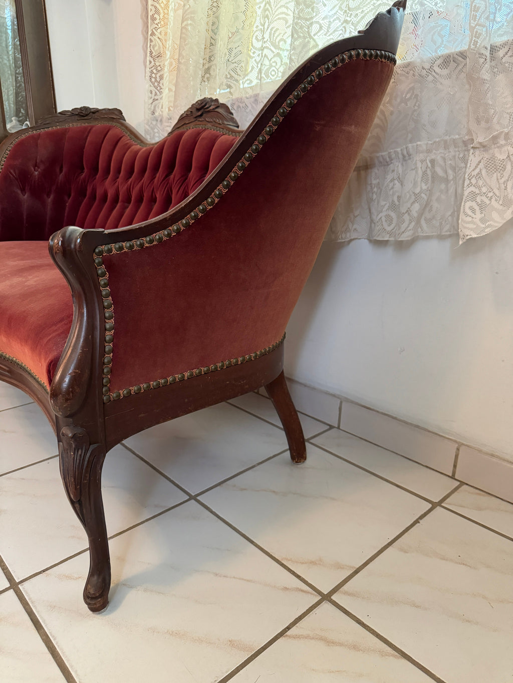 1940s Victorian Carved Mahogany Red Wine Velvet Parlor Settee /Loveseat / Sofa / Couch