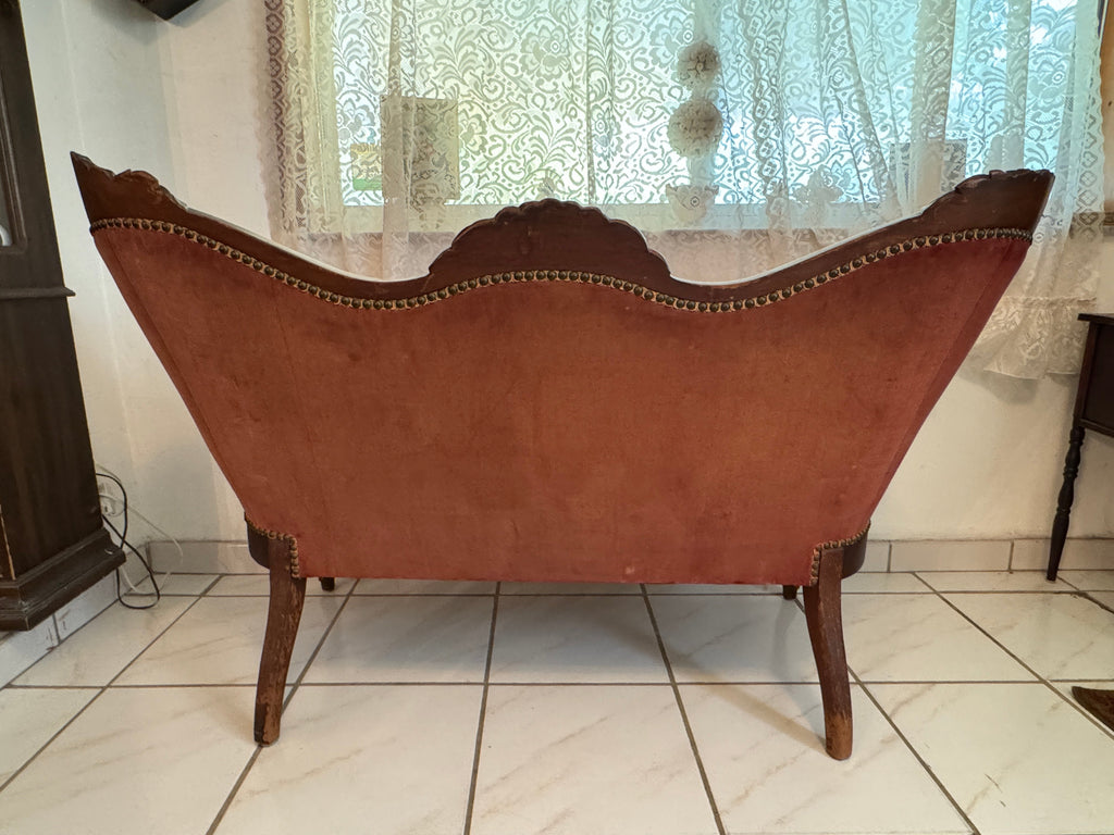 1940s Victorian Carved Mahogany Red Wine Velvet Parlor Settee /Loveseat / Sofa / Couch