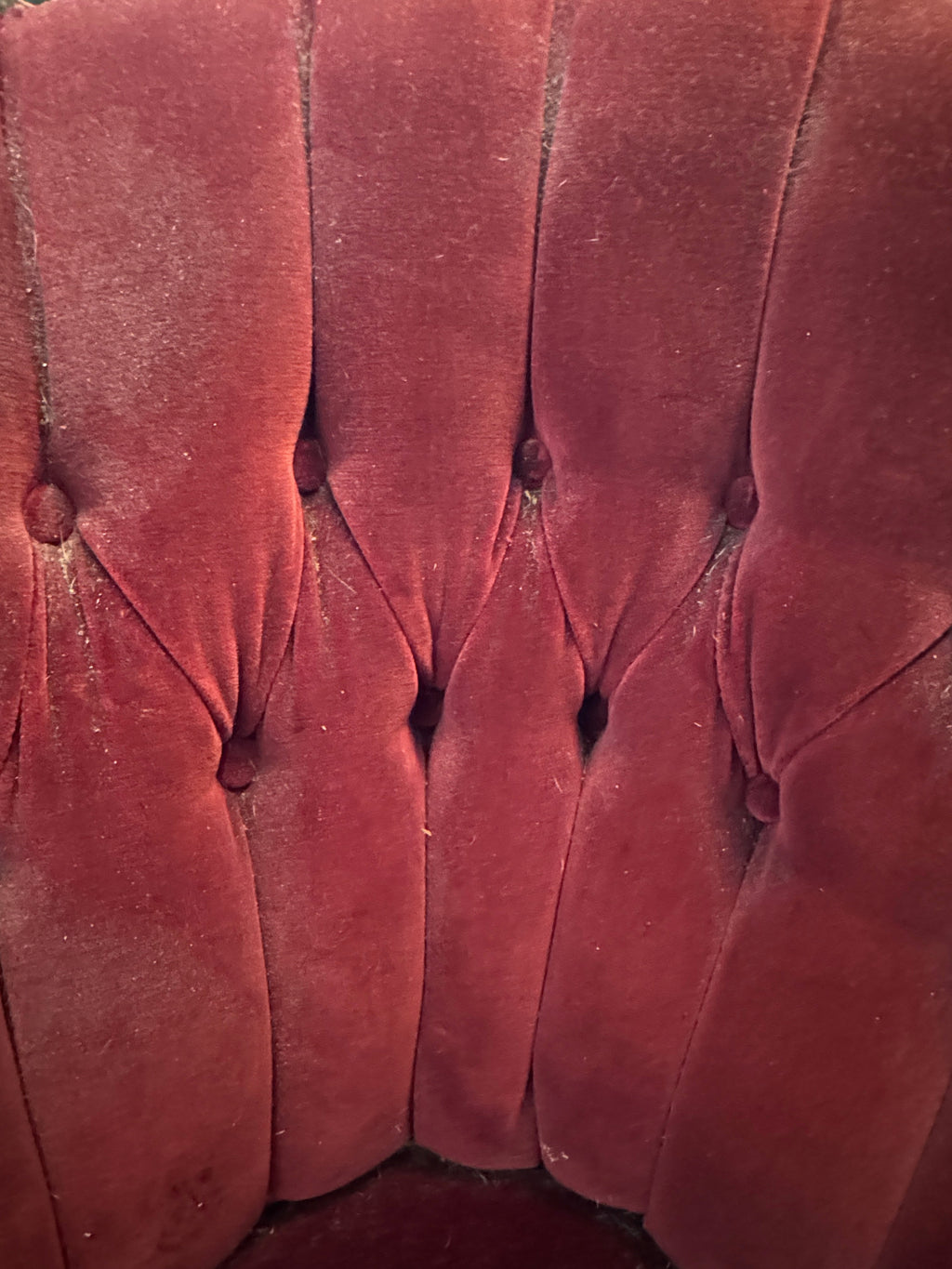 1940s Victorian Carved Mahogany Red Wine Velvet Parlor Settee /Loveseat / Sofa / Couch