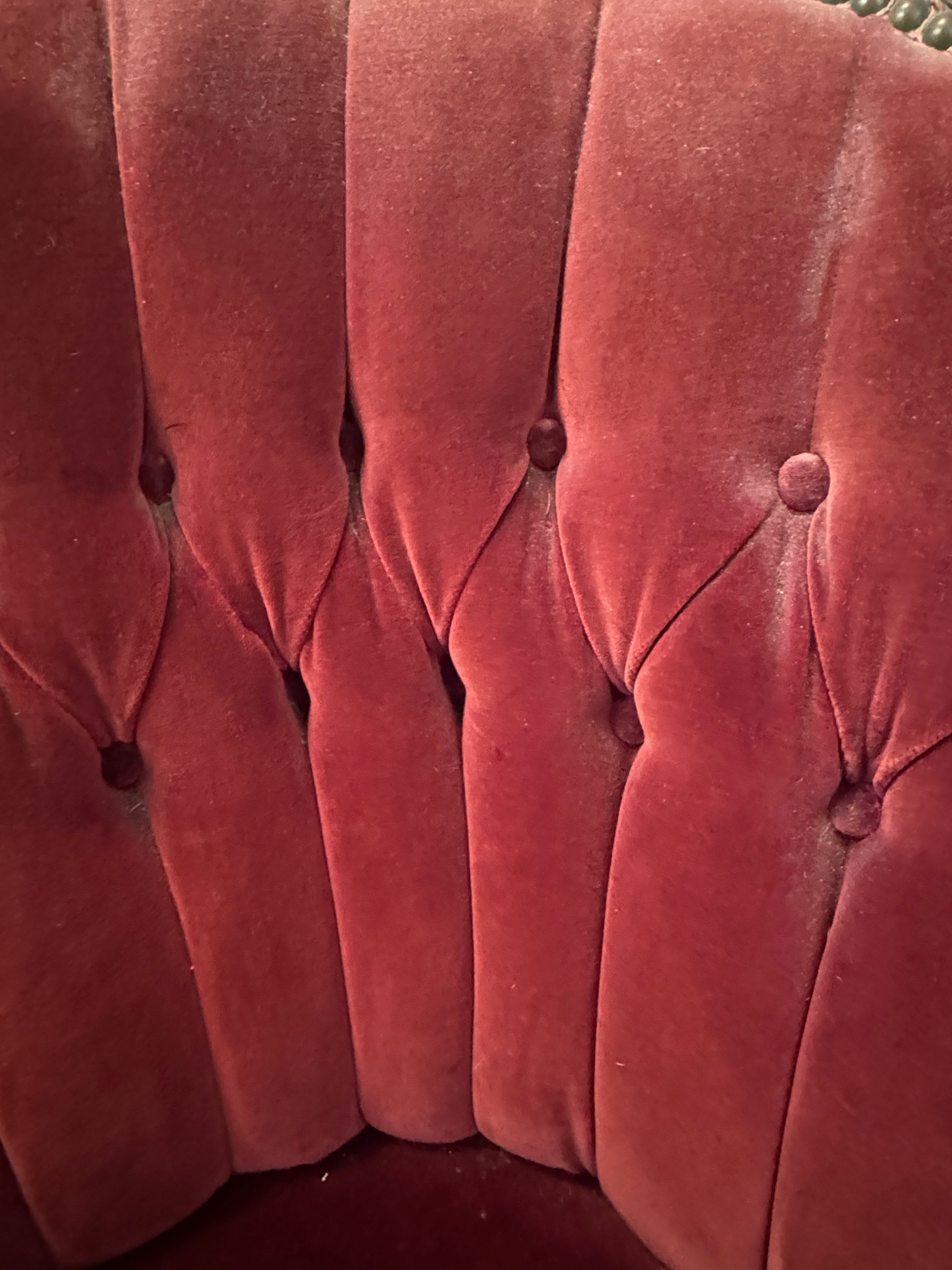 1940s Victorian Carved Mahogany Red Wine Velvet Parlor Settee /Loveseat / Sofa / Couch