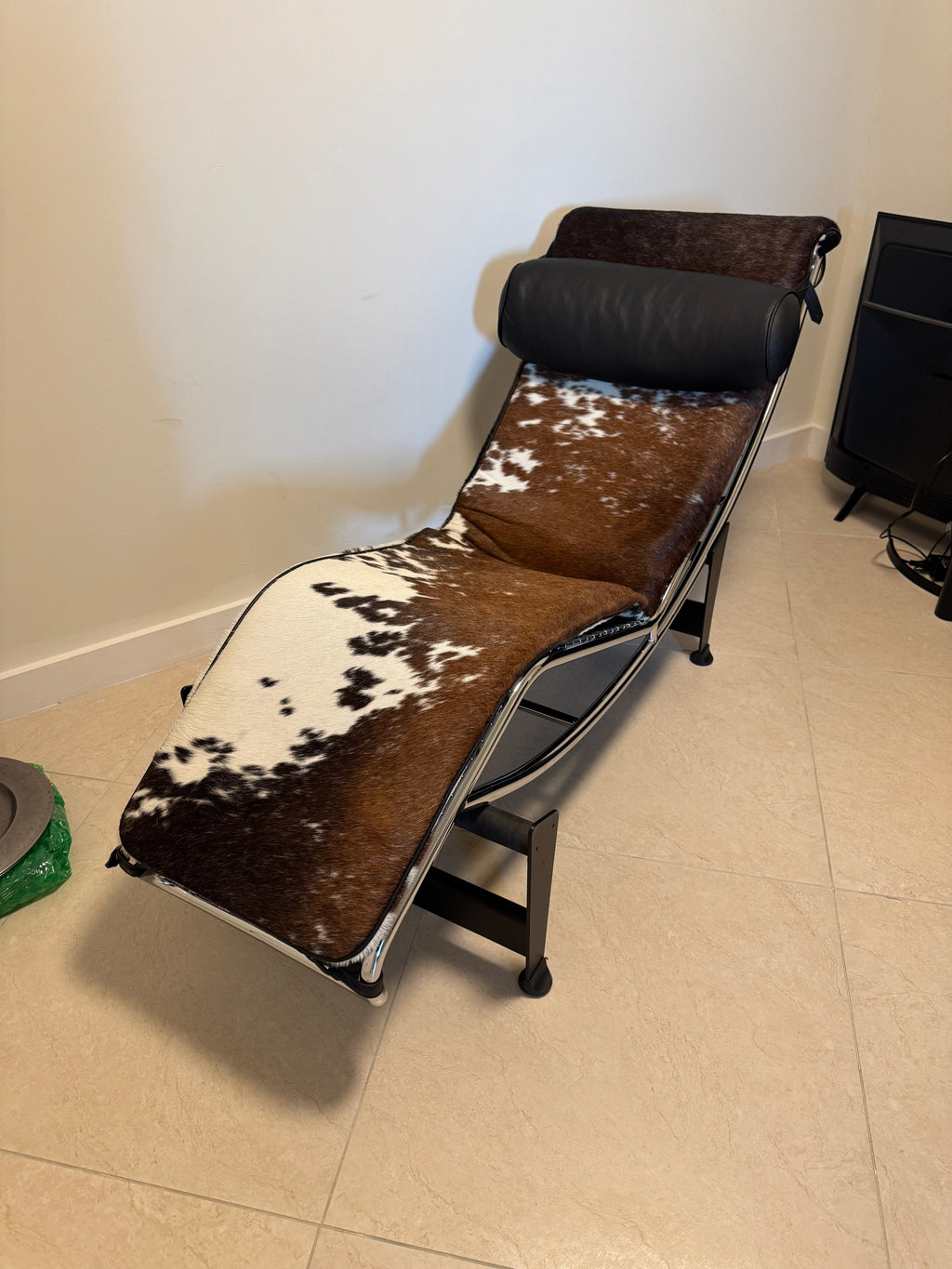 Cassina LC4 Chaise Lounge in the Tri-Color Cowhide by Design Within Reach