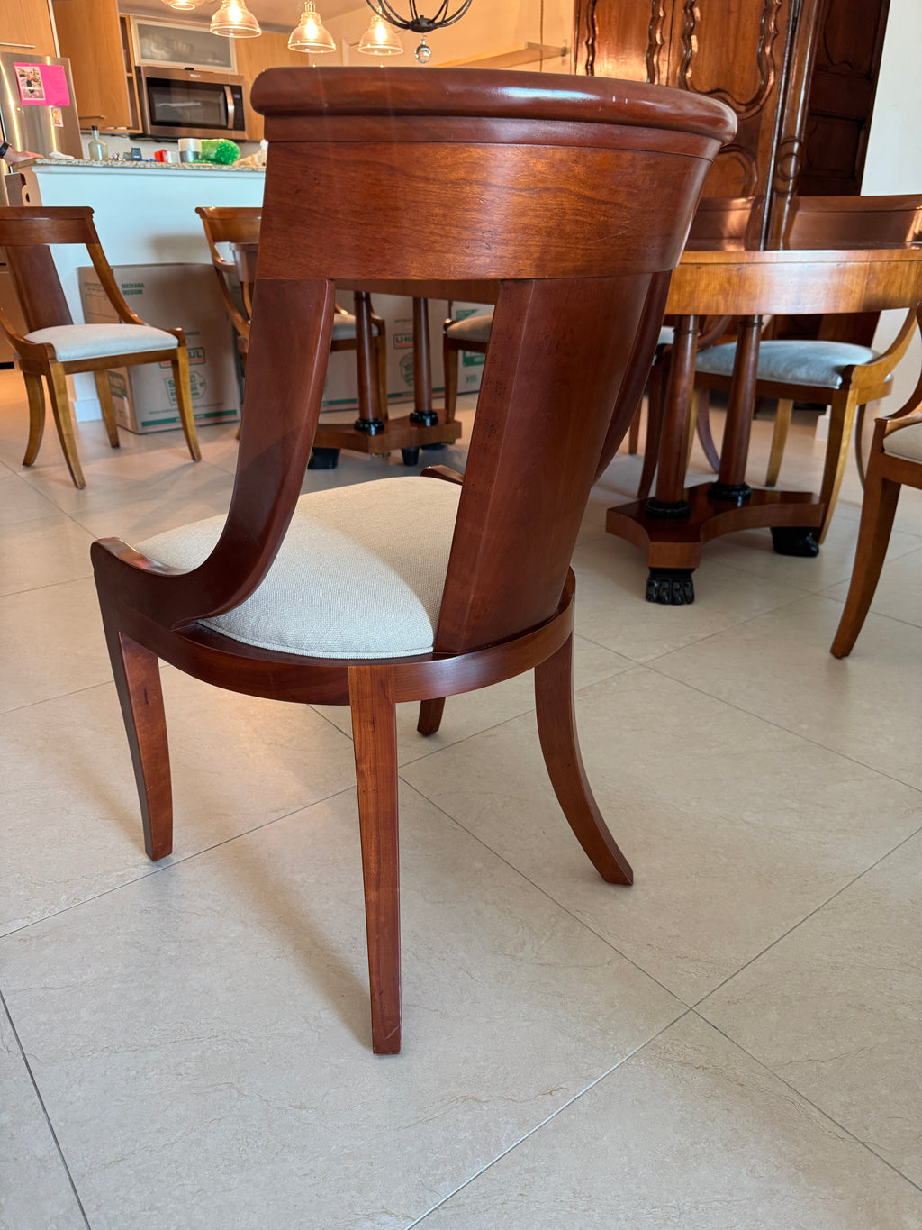 Baker Furniture Palladian Collection Neoclassic Style Extension Dining Table with 8 Chairs