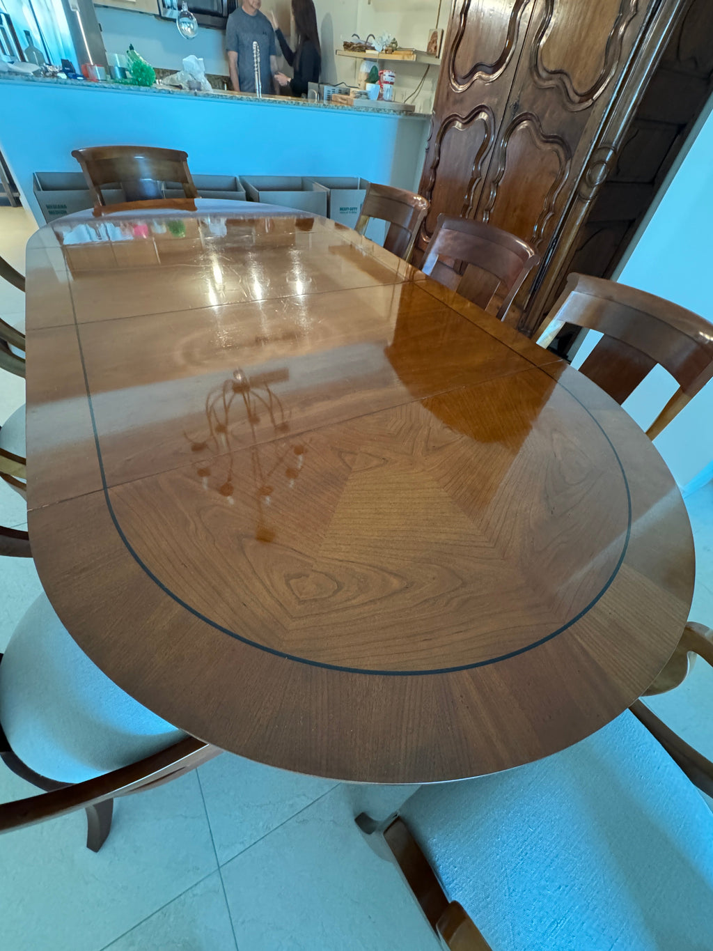 Baker Furniture Palladian Collection Neoclassic Style Extension Dining Table with 8 Chairs
