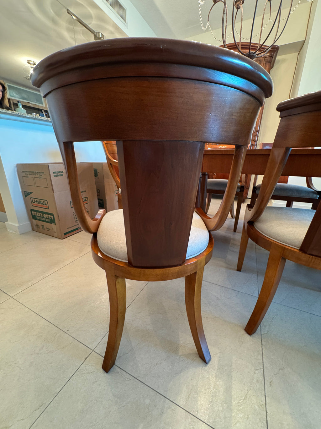 Baker Furniture Palladian Collection Neoclassic Style Extension Dining Table with 8 Chairs