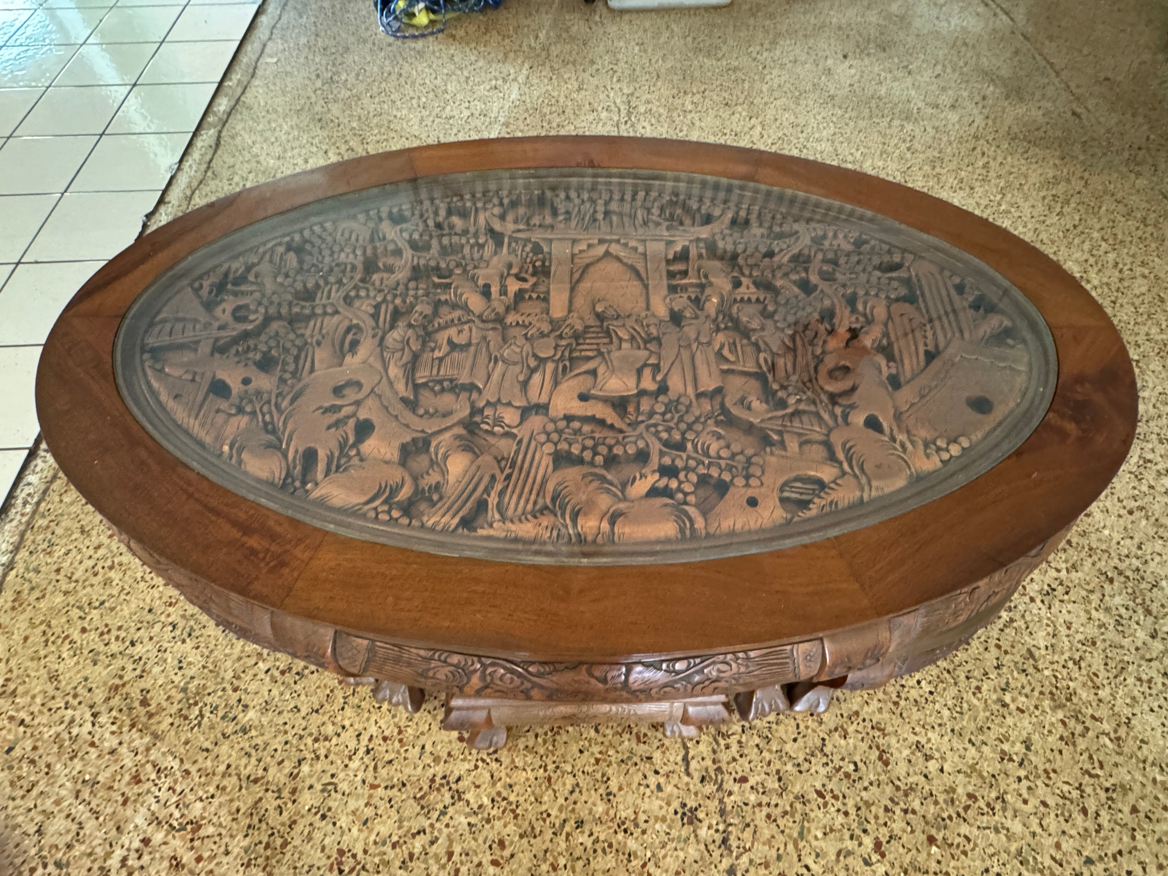 Vintage Oriental Hand Carved Teak Coffee Tea Table with 6 Nesting Stools