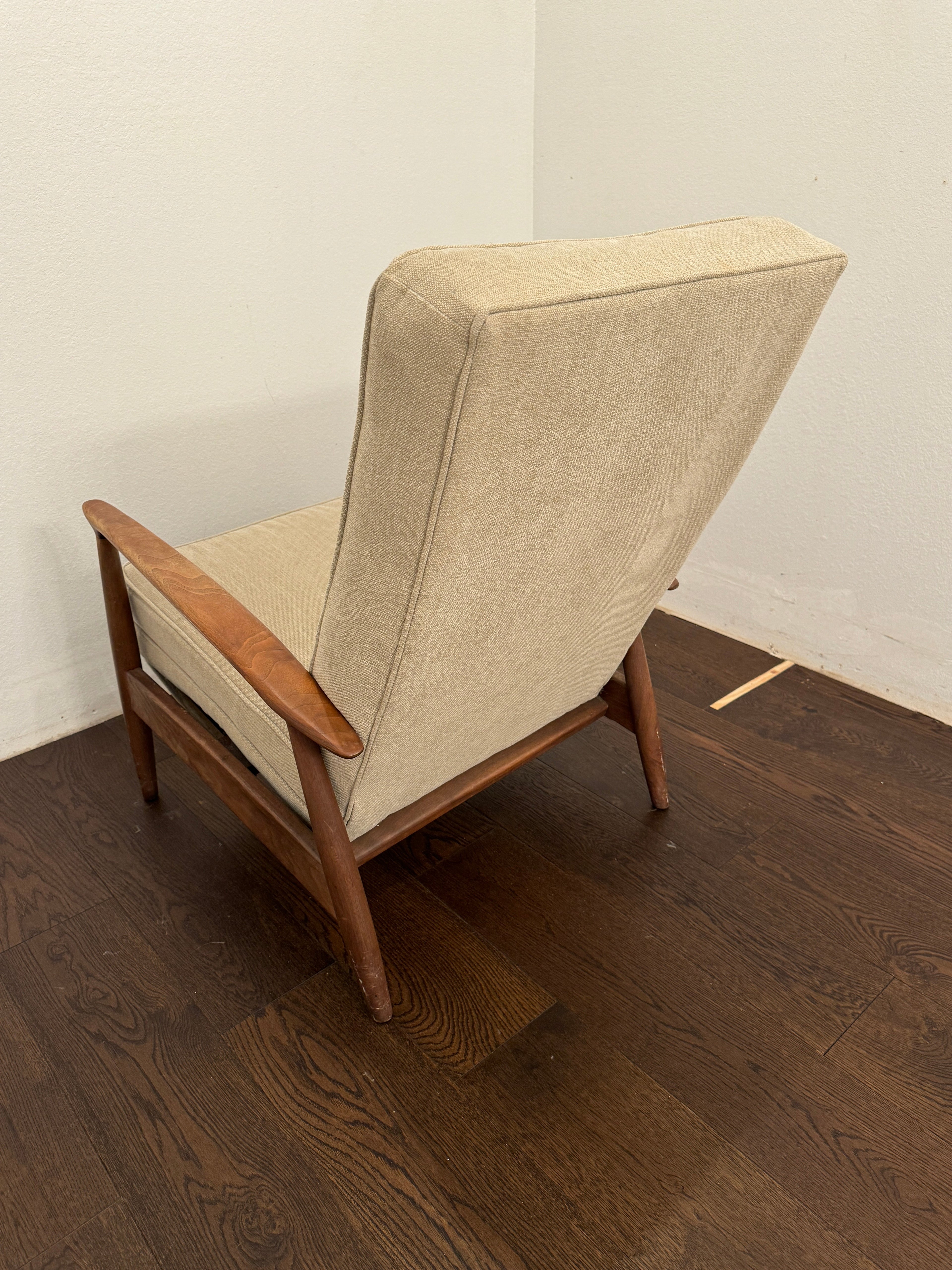 Milo Baughman for James, Inc. MCM Walnut Upholstered Recliner