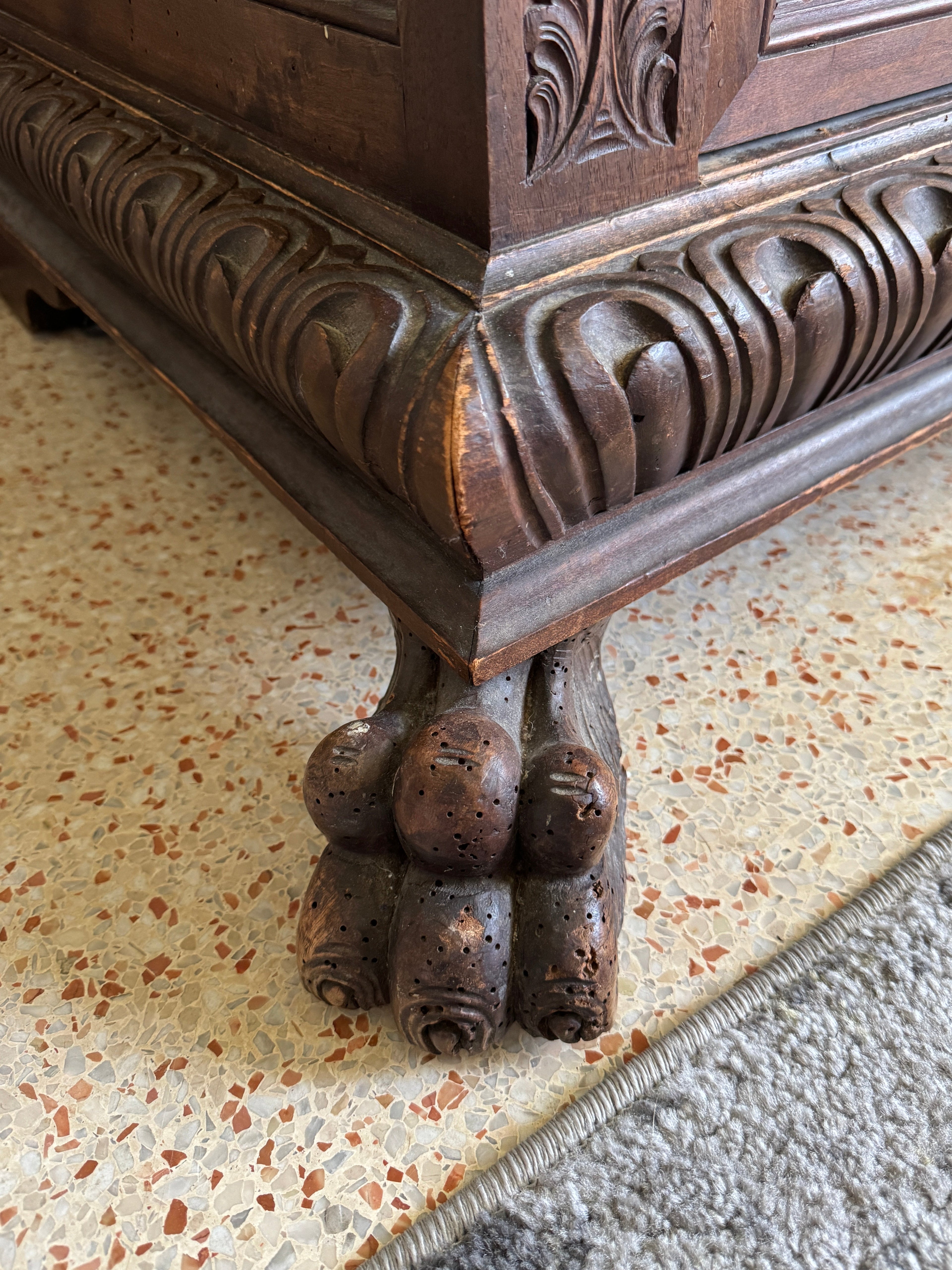 Antique Carved Italian Walnut Clawfoot Chest of Drawers with Marble Top