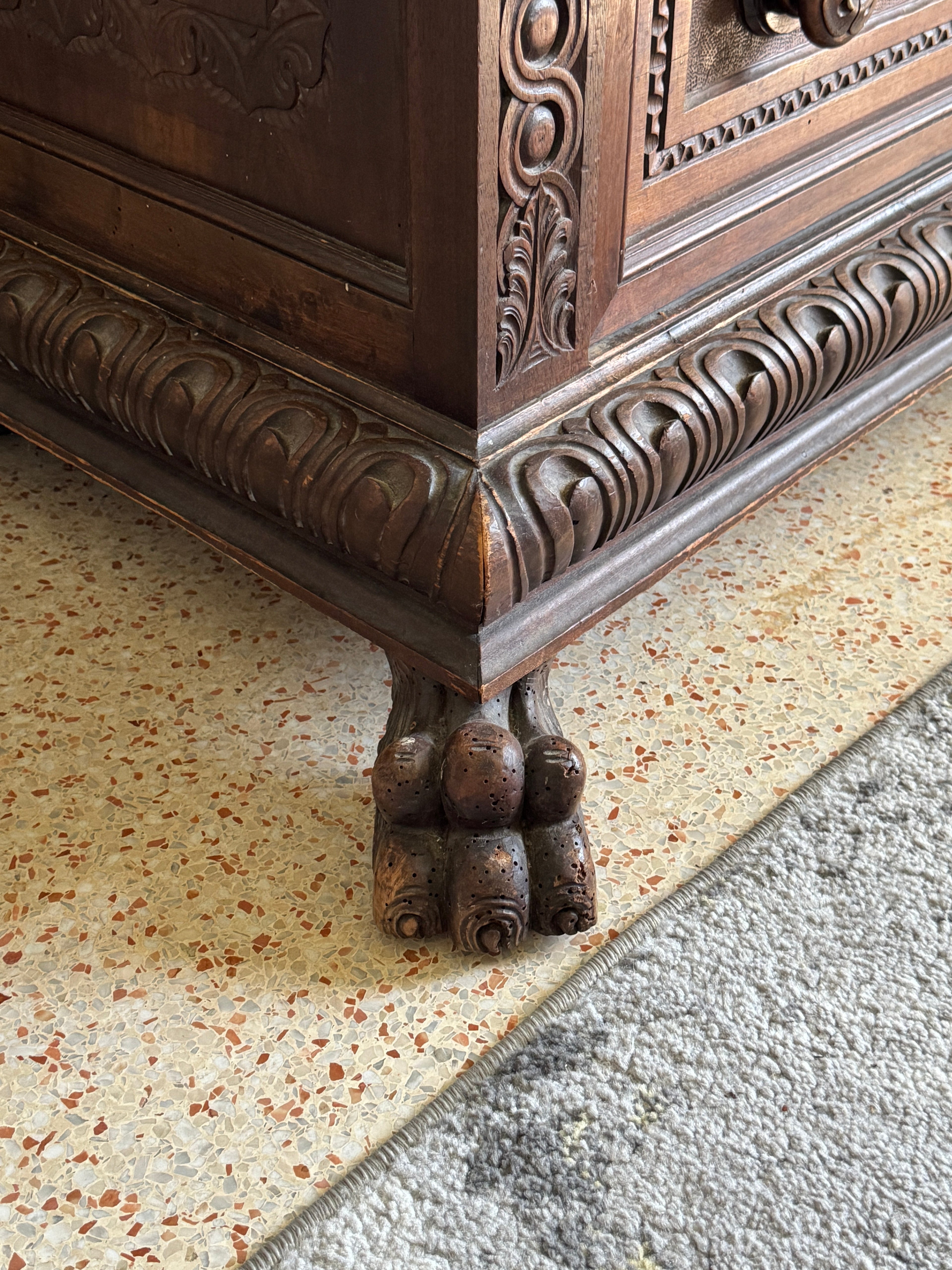Antique Carved Italian Walnut Clawfoot Chest of Drawers with Marble Top