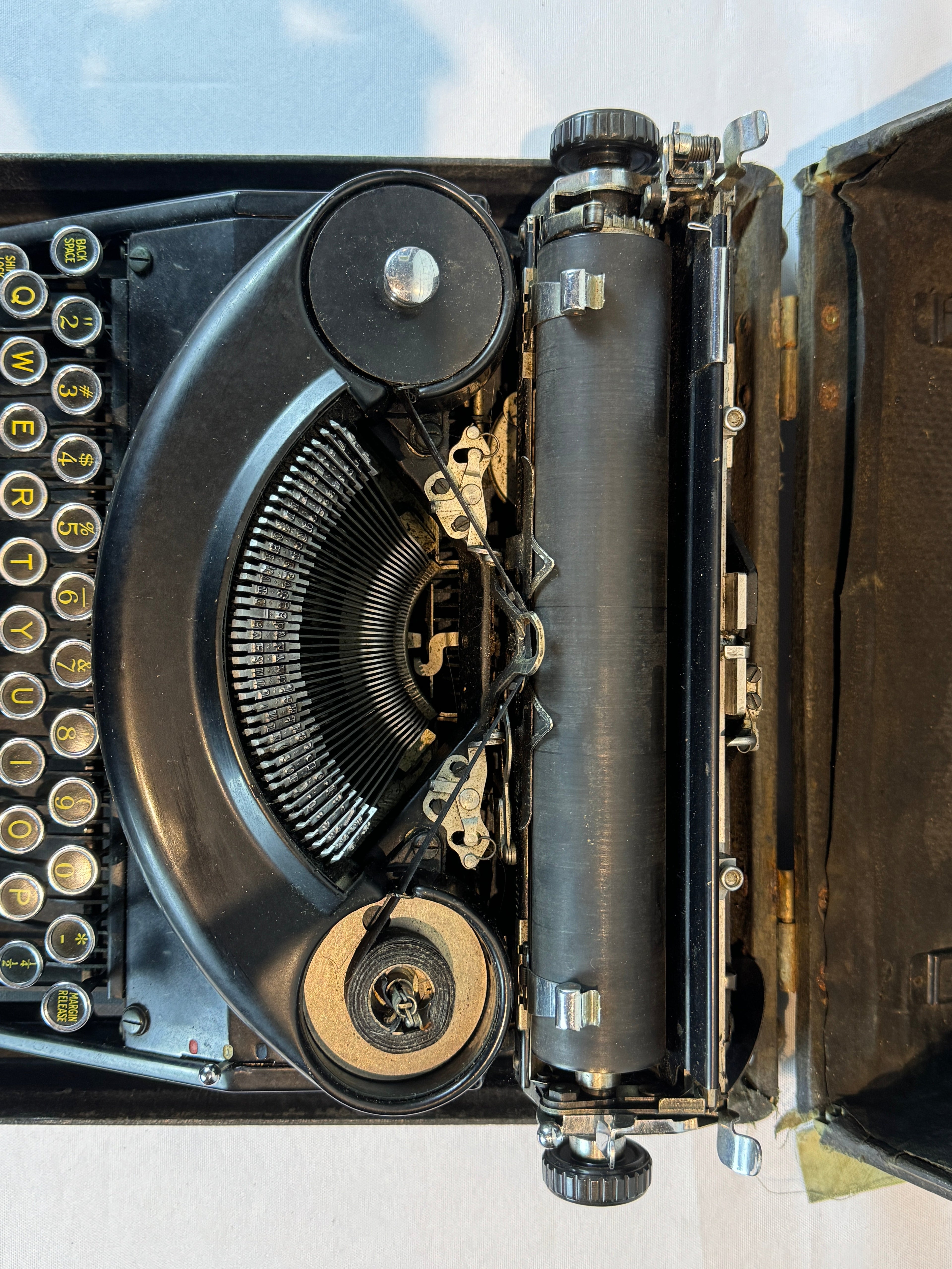 Antique 1934 Remington for Underwood Noiseless Portable Typewriter Serial #651232