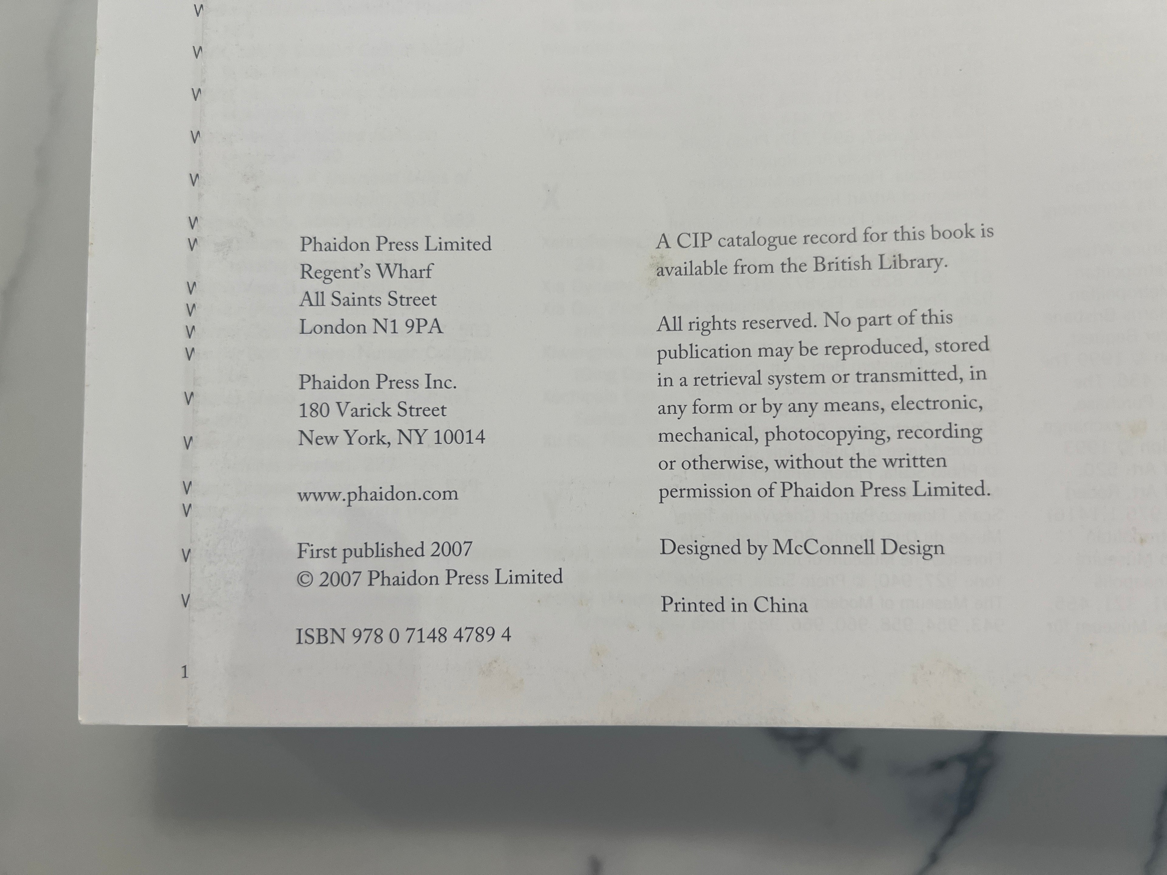 30,000 Years of Art: The Story of Human Creativity Across Time and Space - First Edition 2007