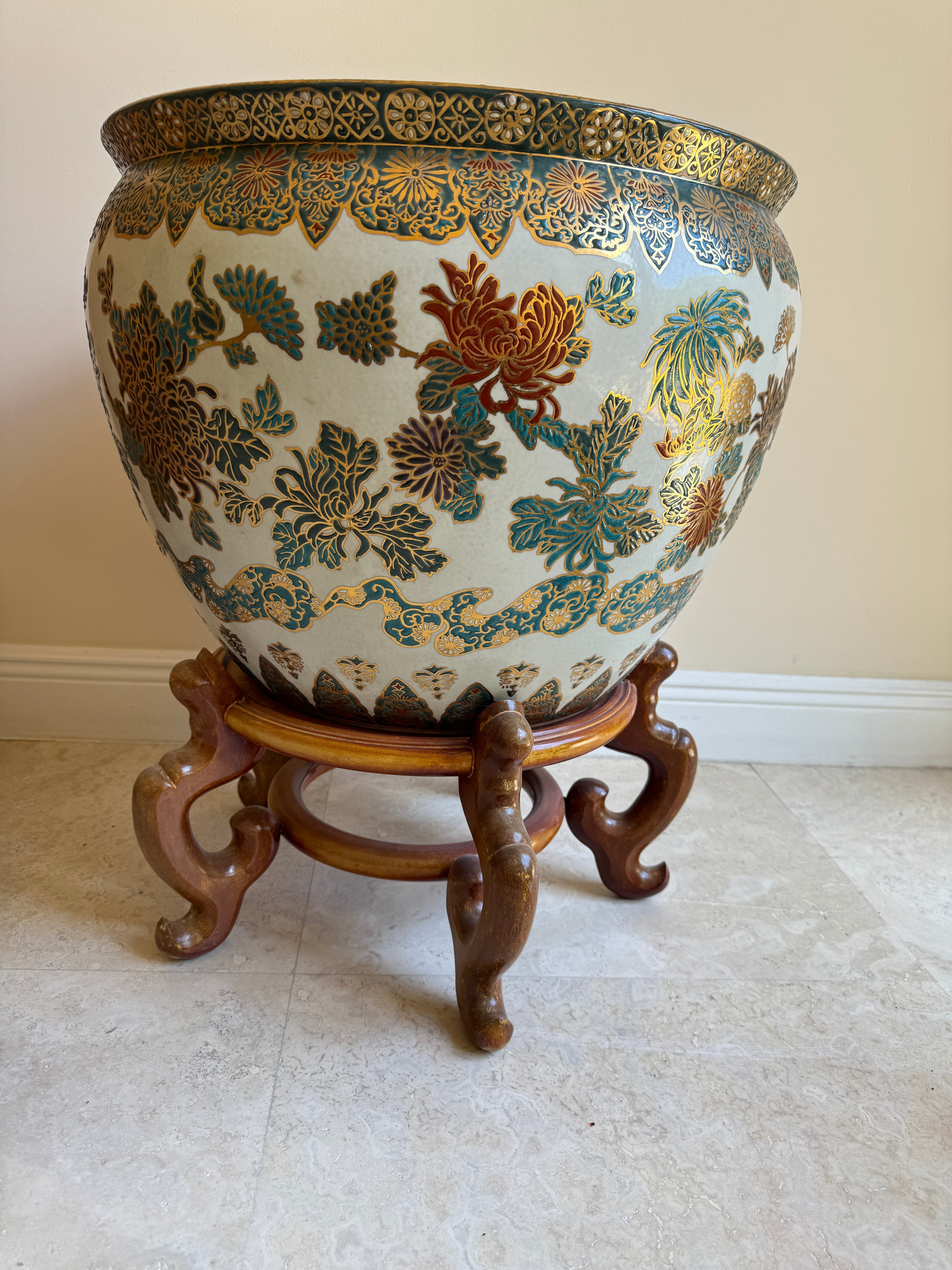 Large Vintage Ceramic Chinese Fishbowl/Jardiniere Planter With a Coral and Flower Motif. Stand Included.