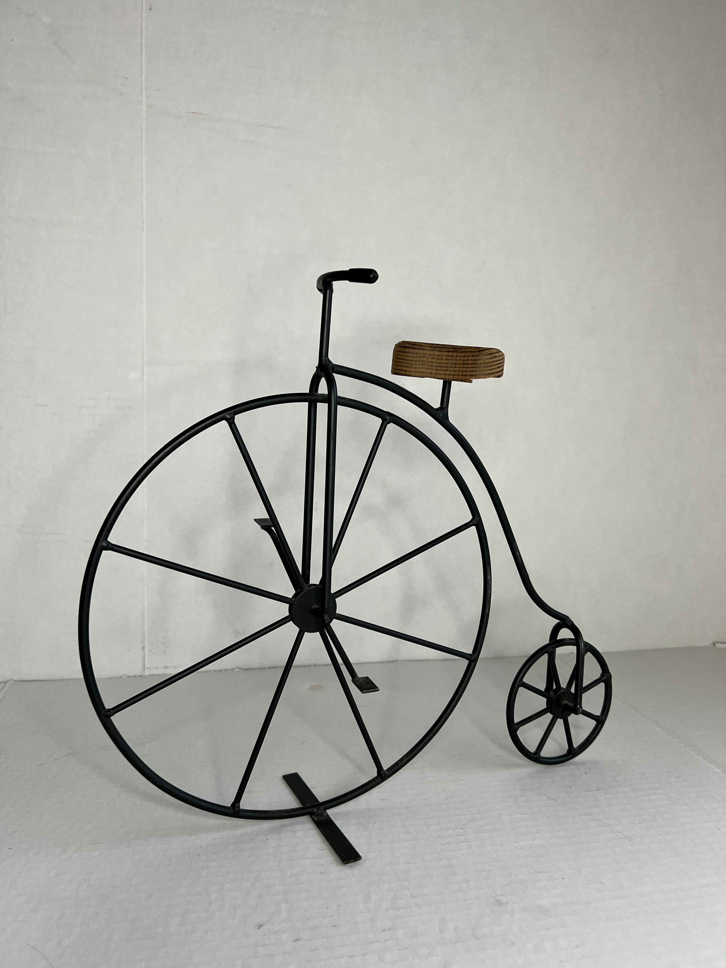 Vintage Penny Farthing High Wheeler Decor