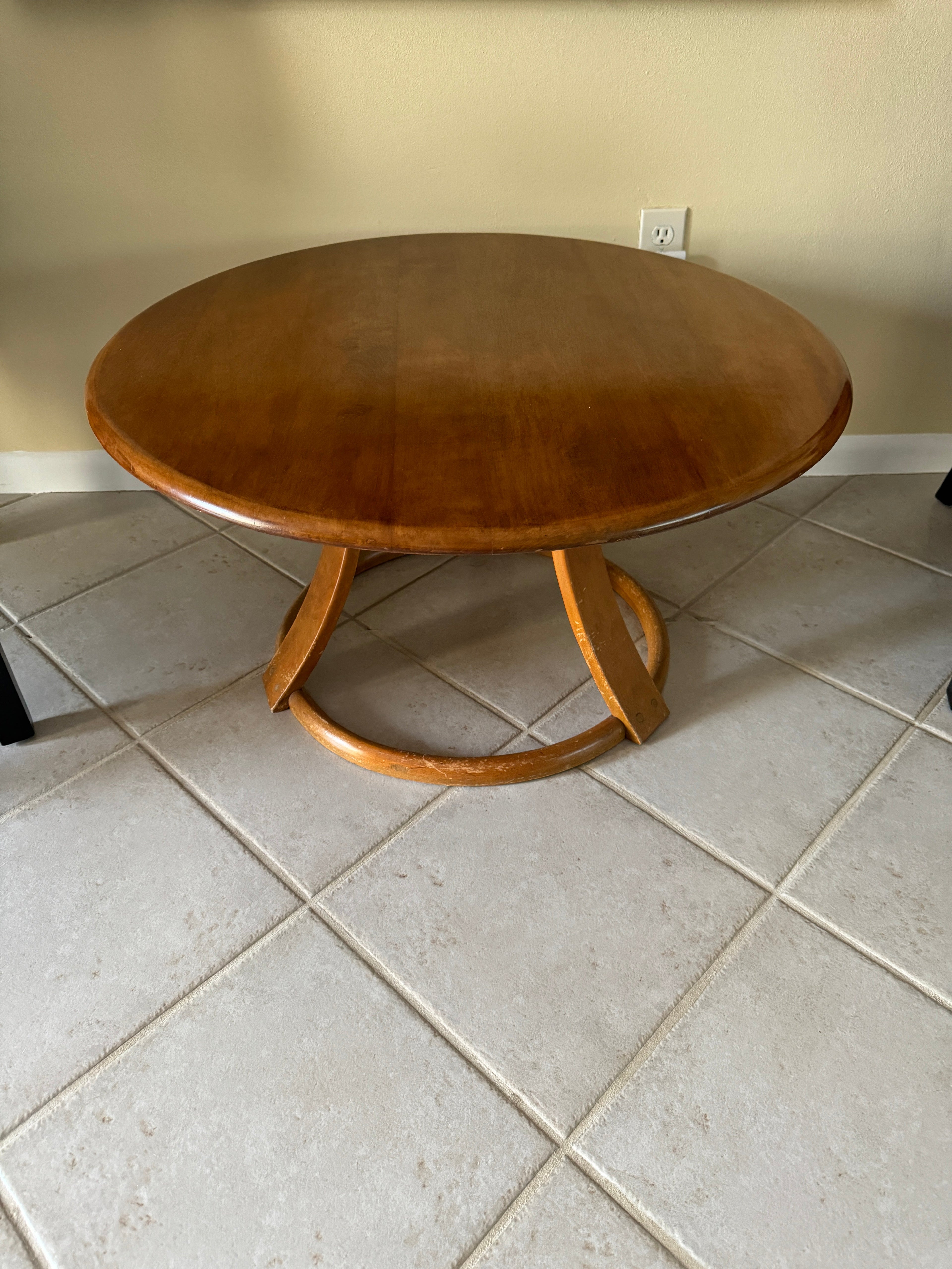 1940s MCM Leo Jiranek by Heywood-Wakefield Round Coffee Table with Lazy Susan, Maple Finish